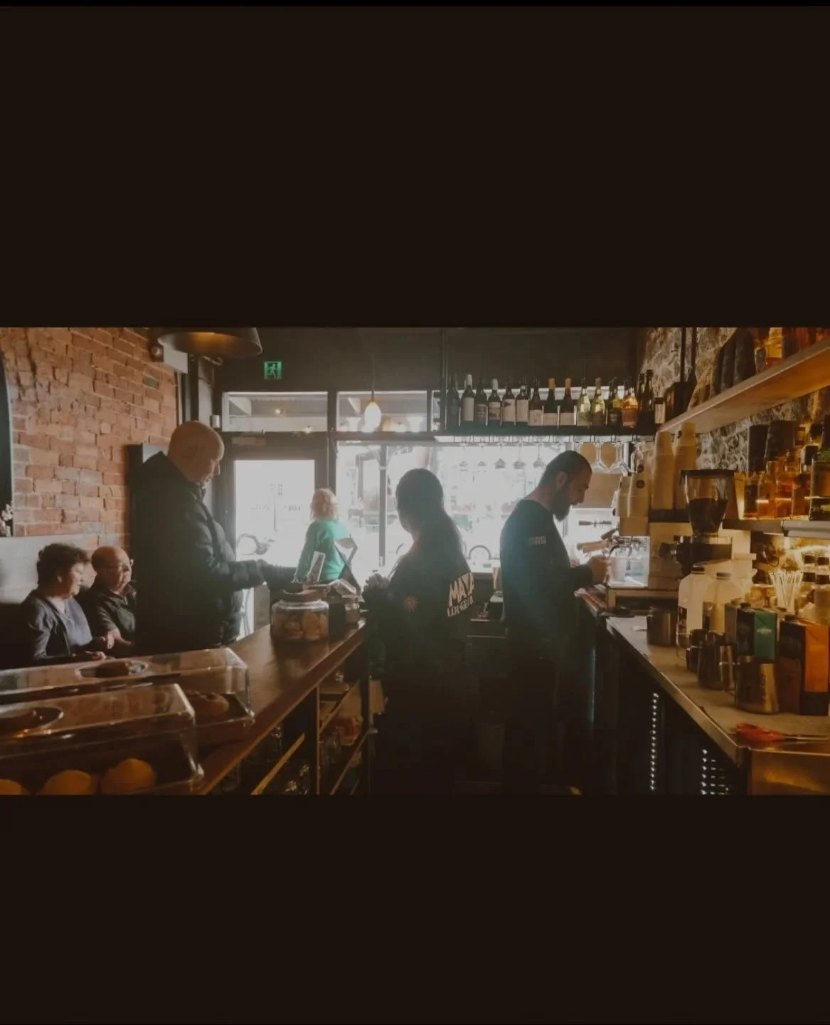 Wishing all our coffee family a very merry holiday season! 
We are open 
Christmas day 6am till 12 - Closed Christmas evening
Boxing day 7am - 12 and 5pm till late
Saturday 27th 7am - 12 and 5pm till late 

Closing from 1st January - 18th January 🍸☕