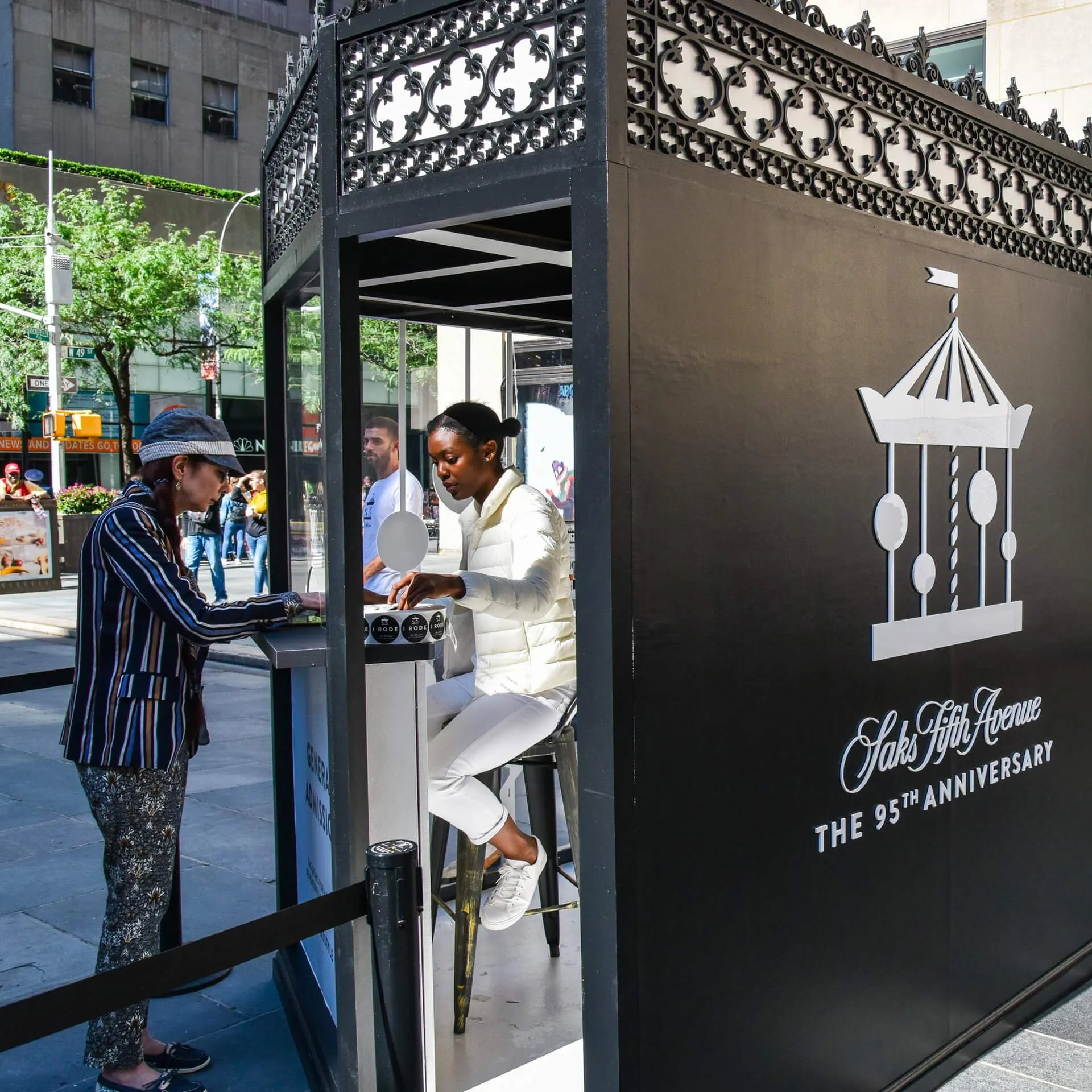 saks__work3-1x1-1.jpg