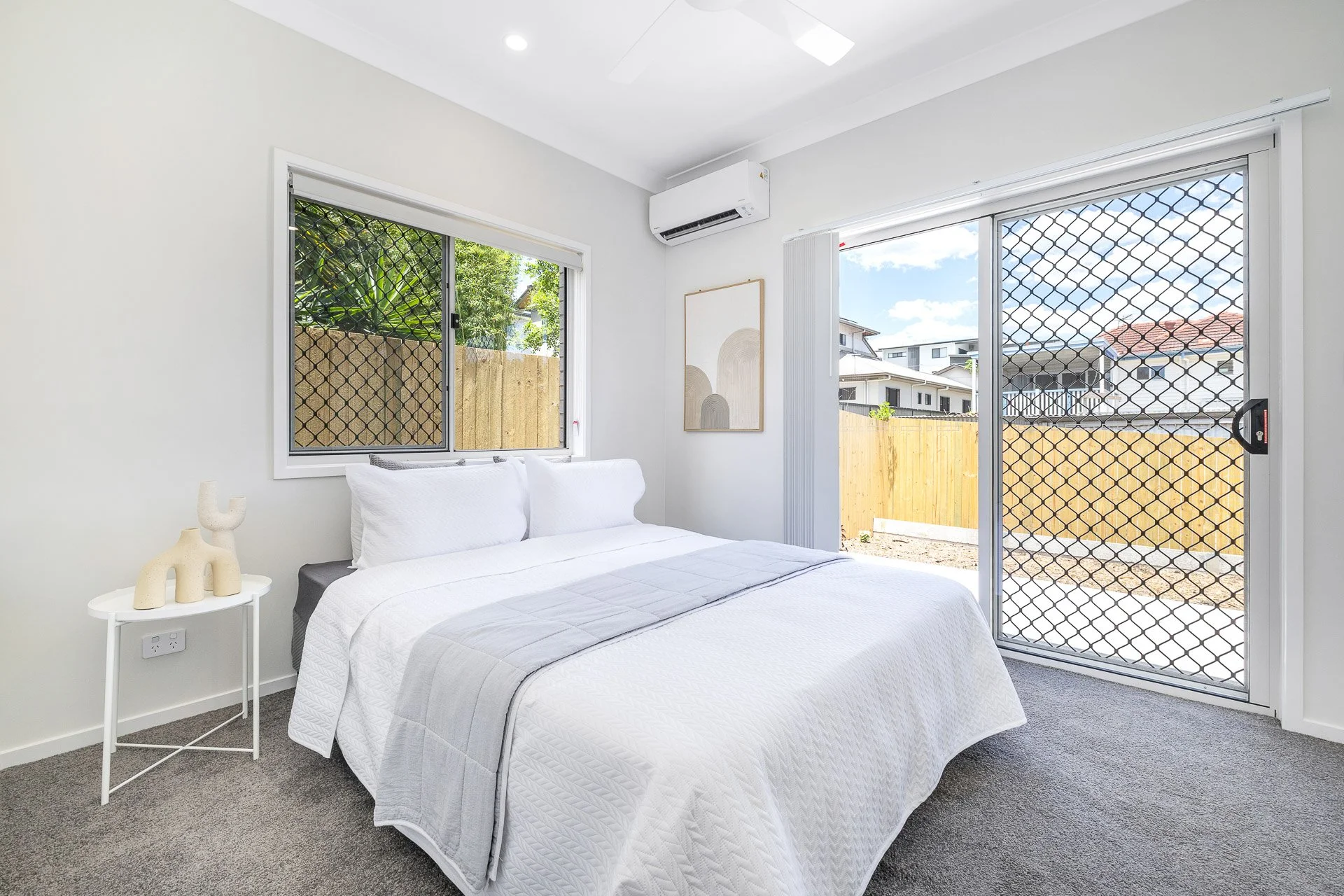 Unit 4 bedroom.jpg