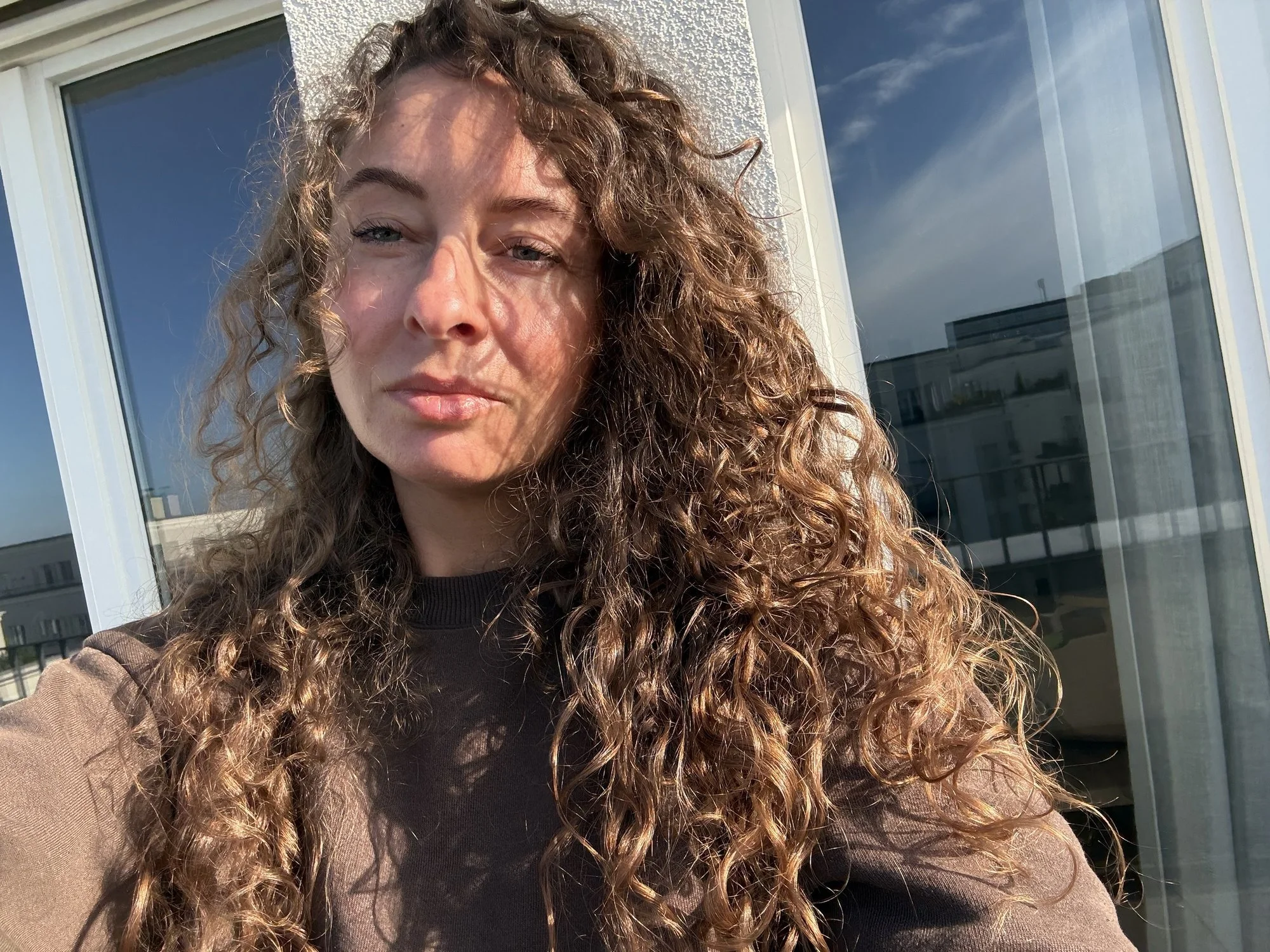 Kate nach drei MultiFRAX-Sitzungen im Tageslicht, zweite Aufnahme