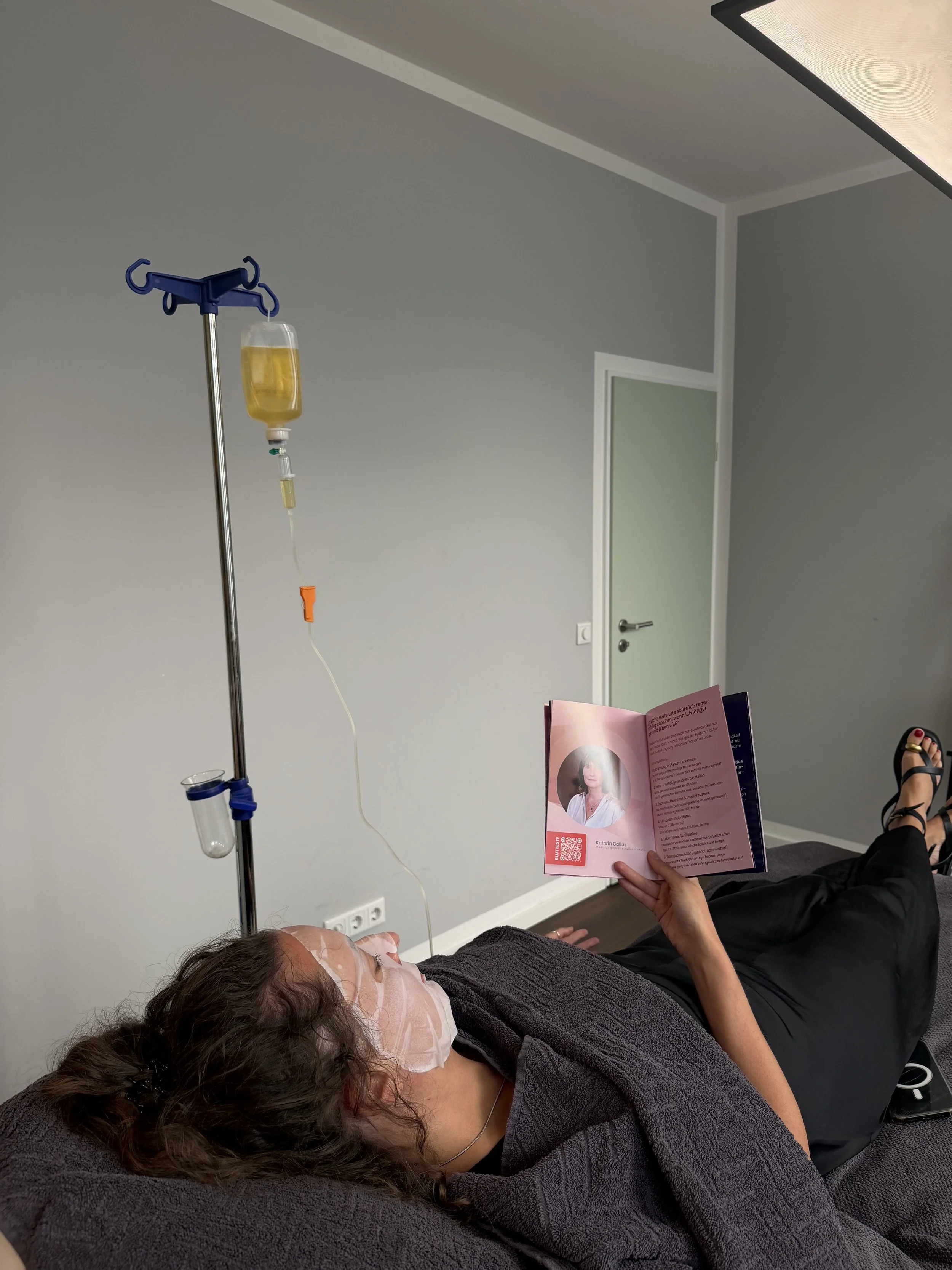 Kate testet: Die Psych-Stabil-Infusion.