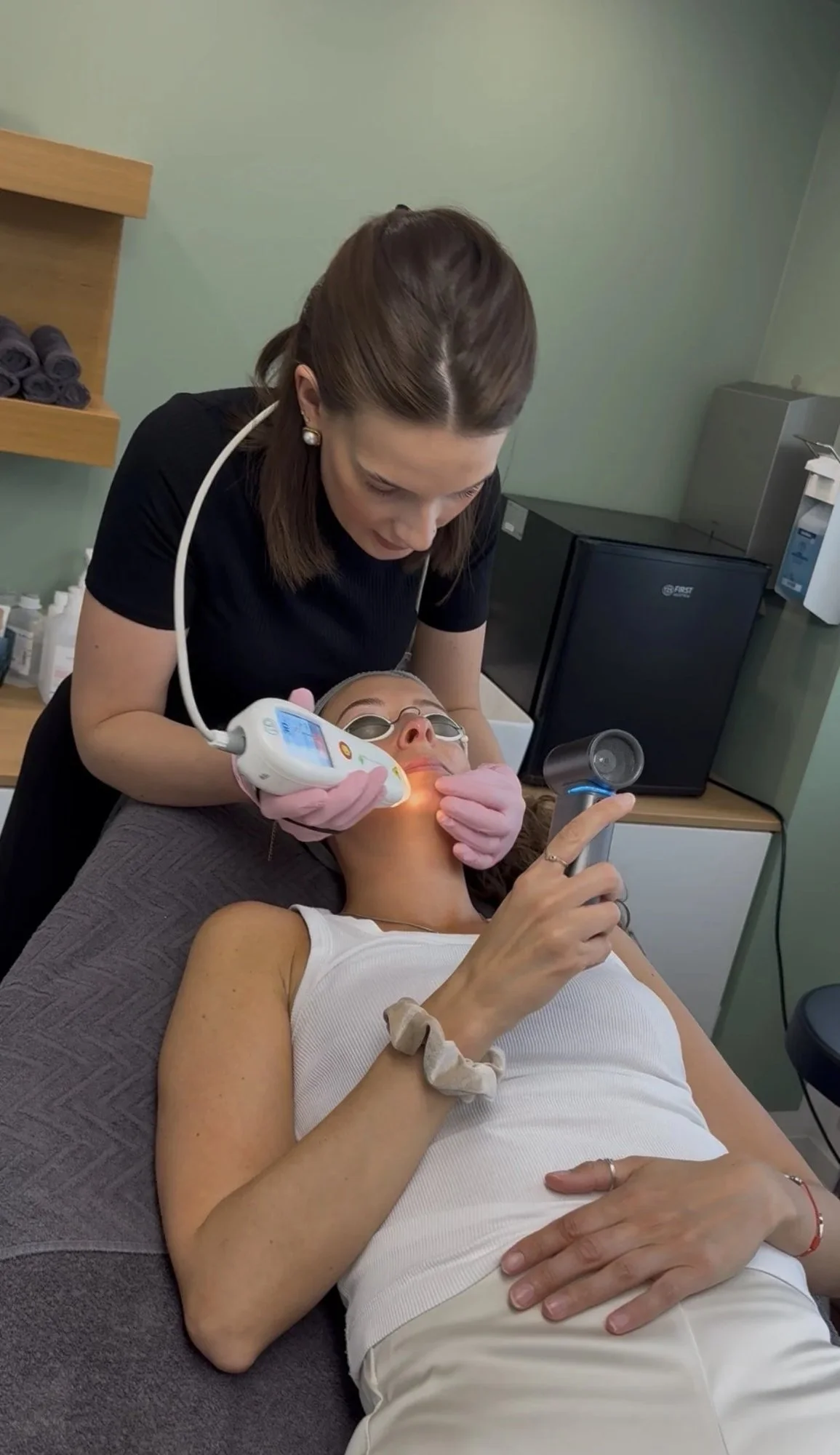 MultiFRAX-Behandlung bei Nicole im Longevity Club Düsseldorf