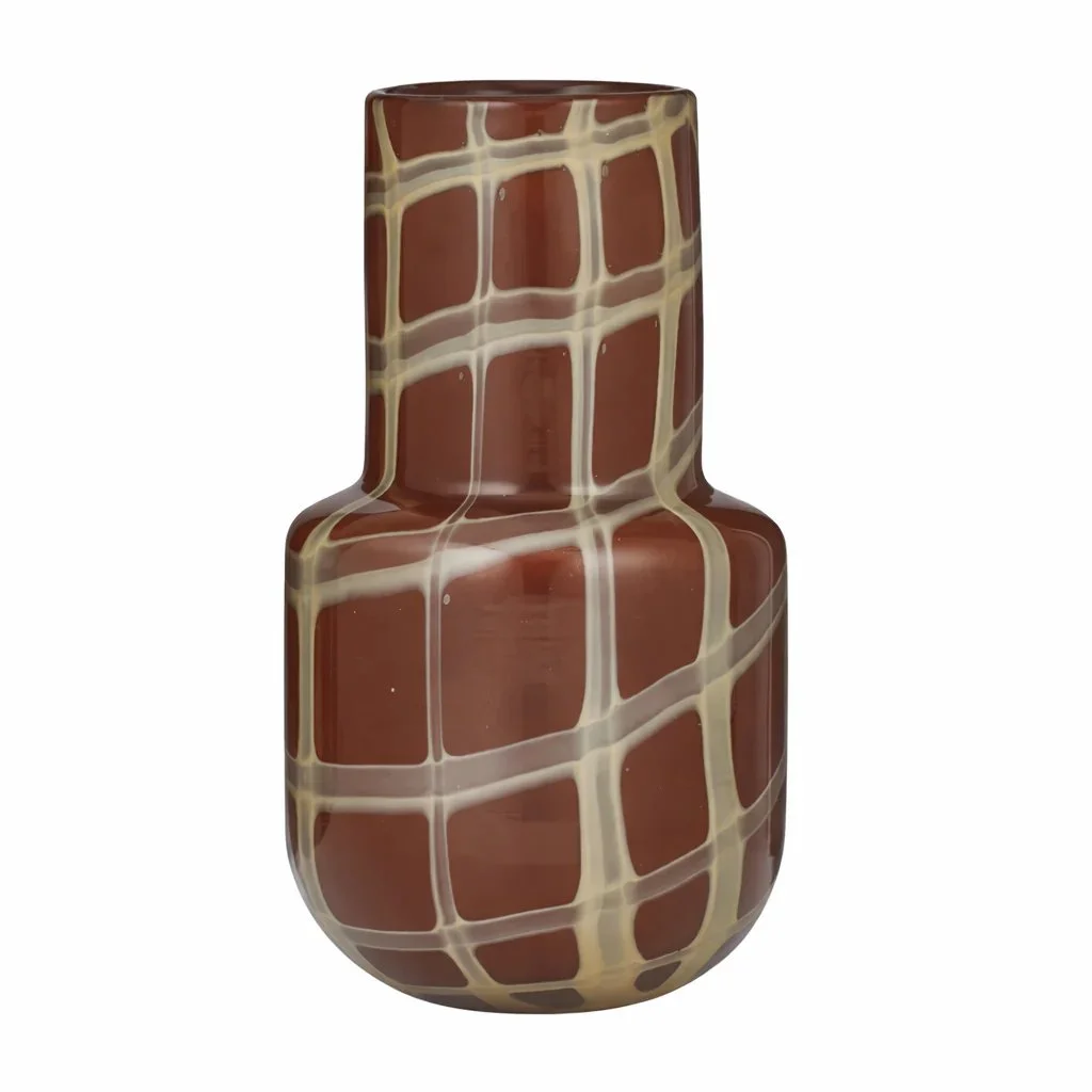 gannon-vase-choc-ivory-posies-en-pointe.jpg