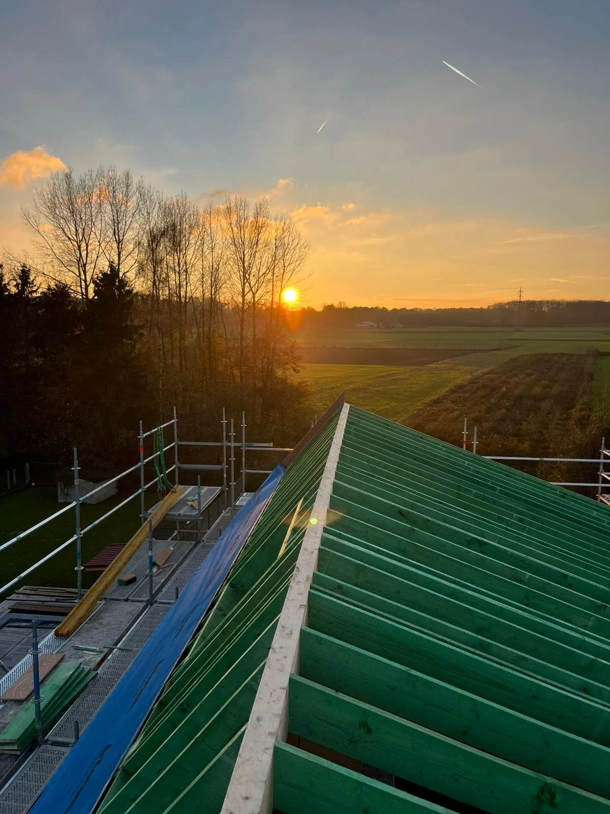 WhatsApp Image 2025-11-26 at 16.54.12 (1).jpeg