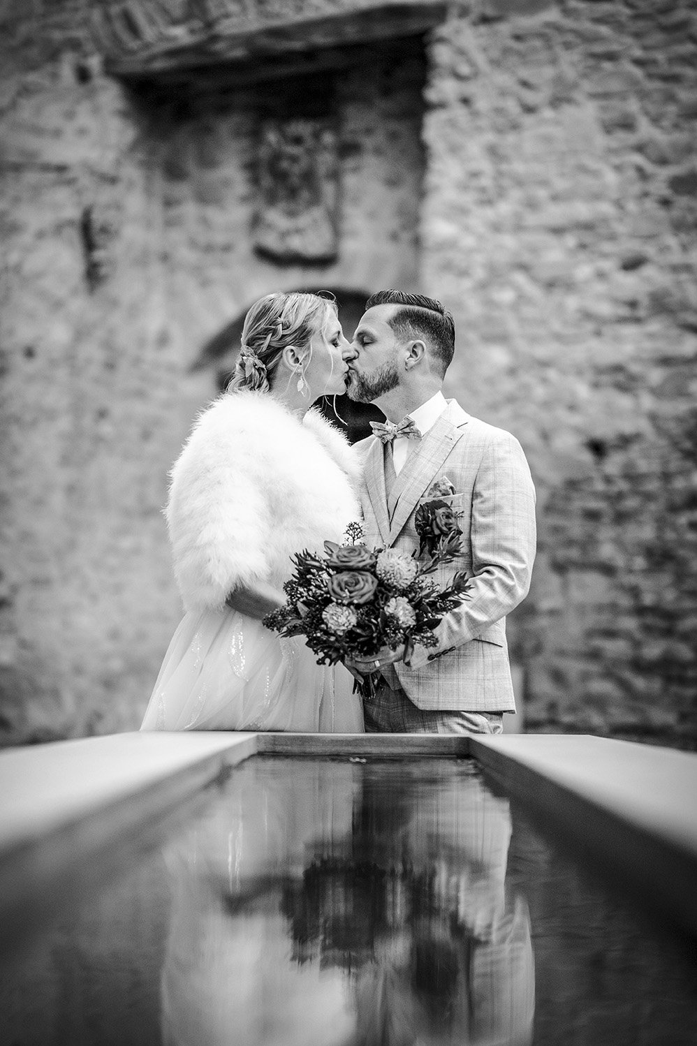 20251031_14-58-15_Sarah_Raphi_Hochzeit_56mm_BW.jpg