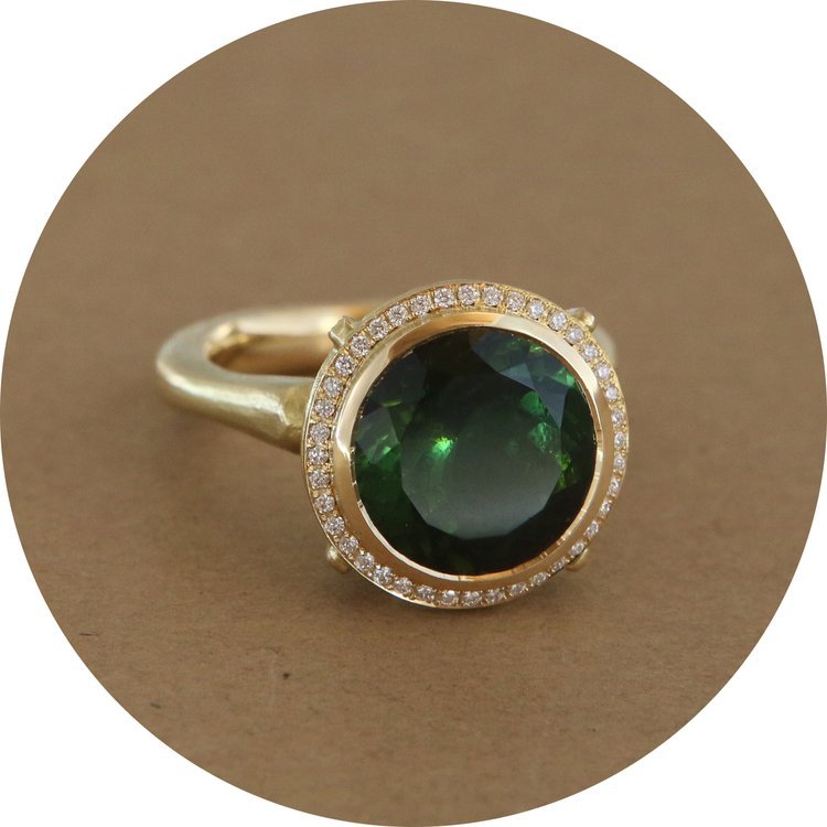 Nature`s Art Ring in Gelbgold mit Turmalin und Brillanten