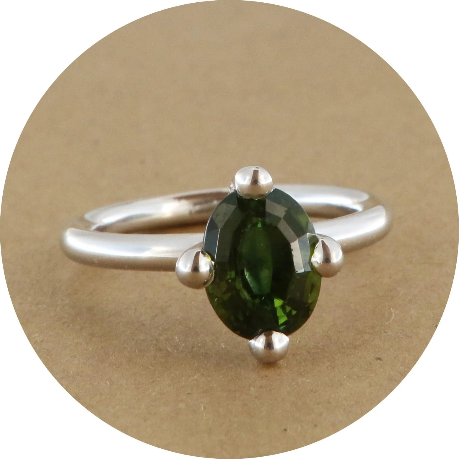 Turmalin-Ring in Weissgold