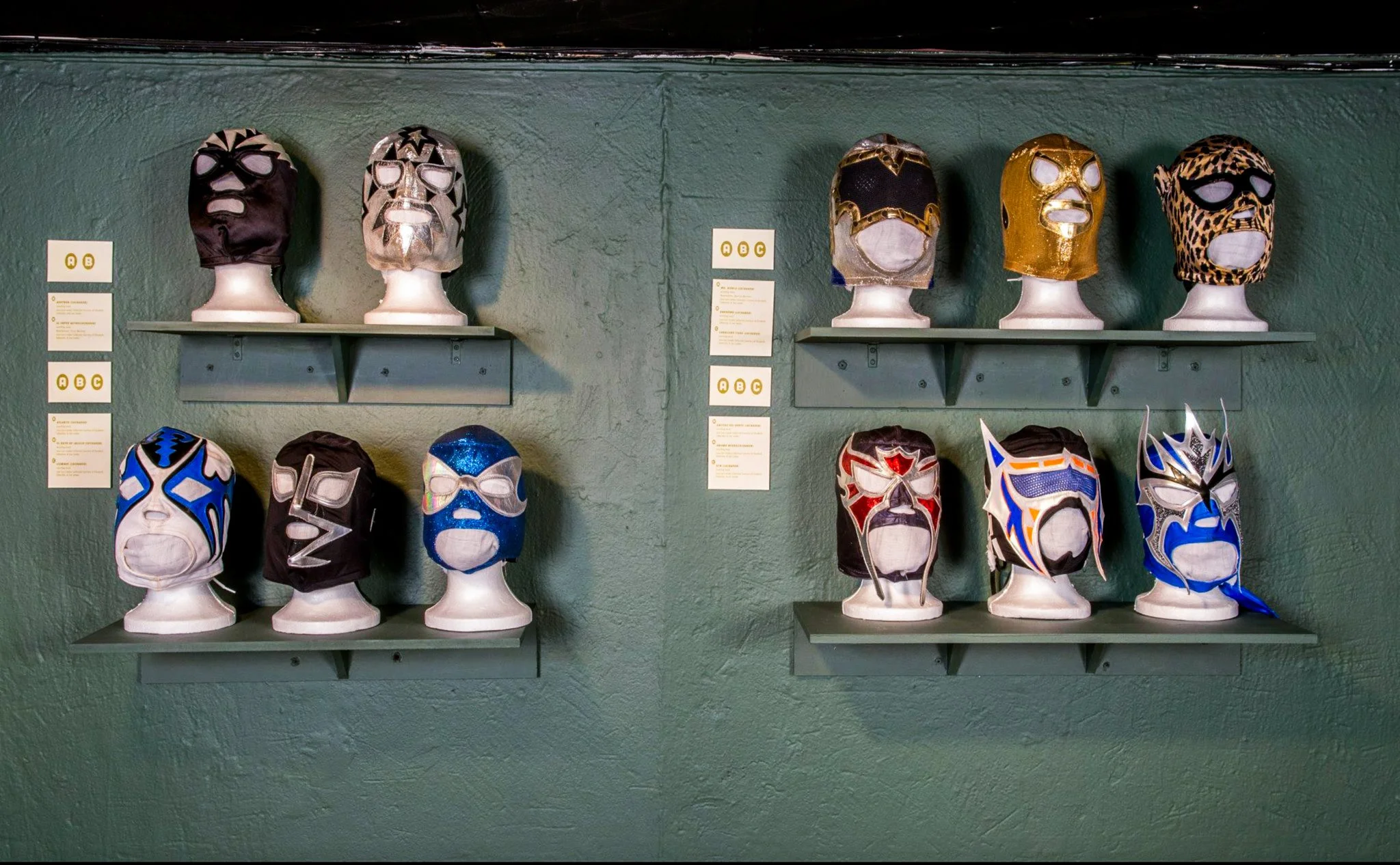 Unmasked-Lucha-2013-06.jpg