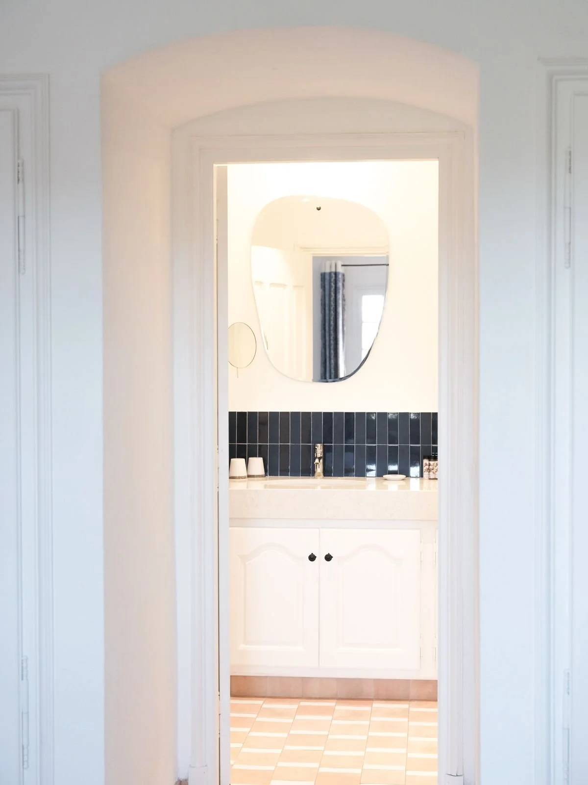 Chambre - Salle de bain - Hôtel - Authentique - Rénovation - Saint Tropez