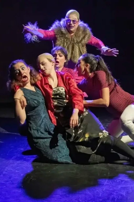 'Resistiré' - Royal Academy of Dramatic Art (RADA)