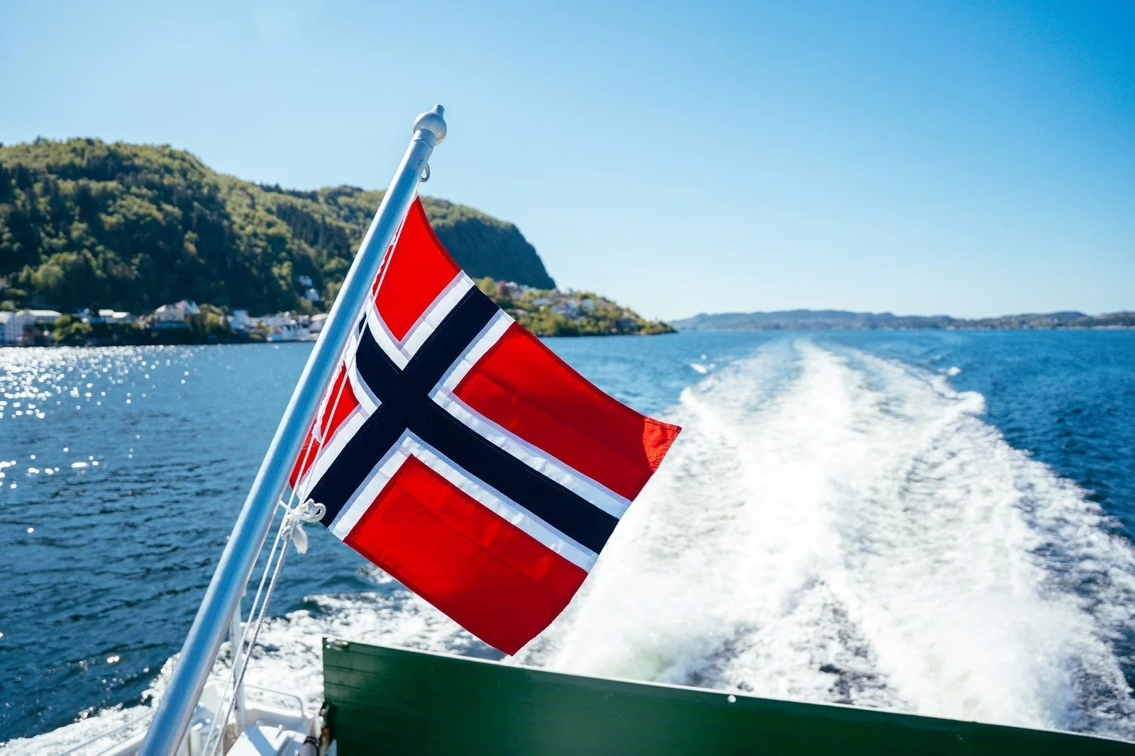 Fjord+Charter+Explorer+-+Mostraumen-61 264 under 250.jpg