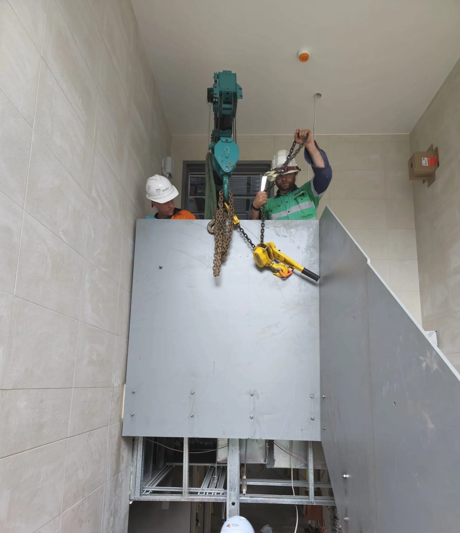Mini Crane Lidcombe Balustrade