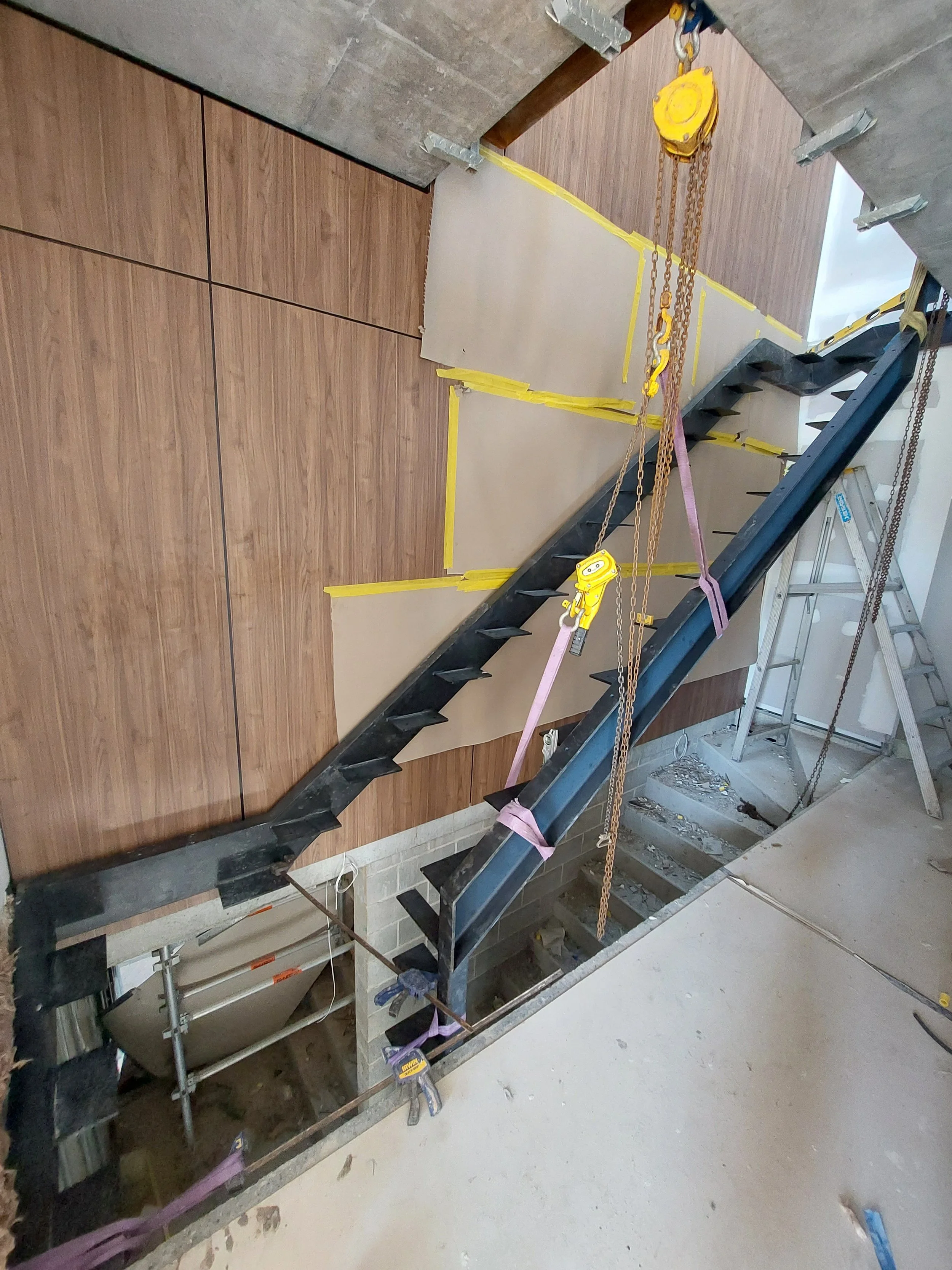 Zecho Stair Chainblock Install