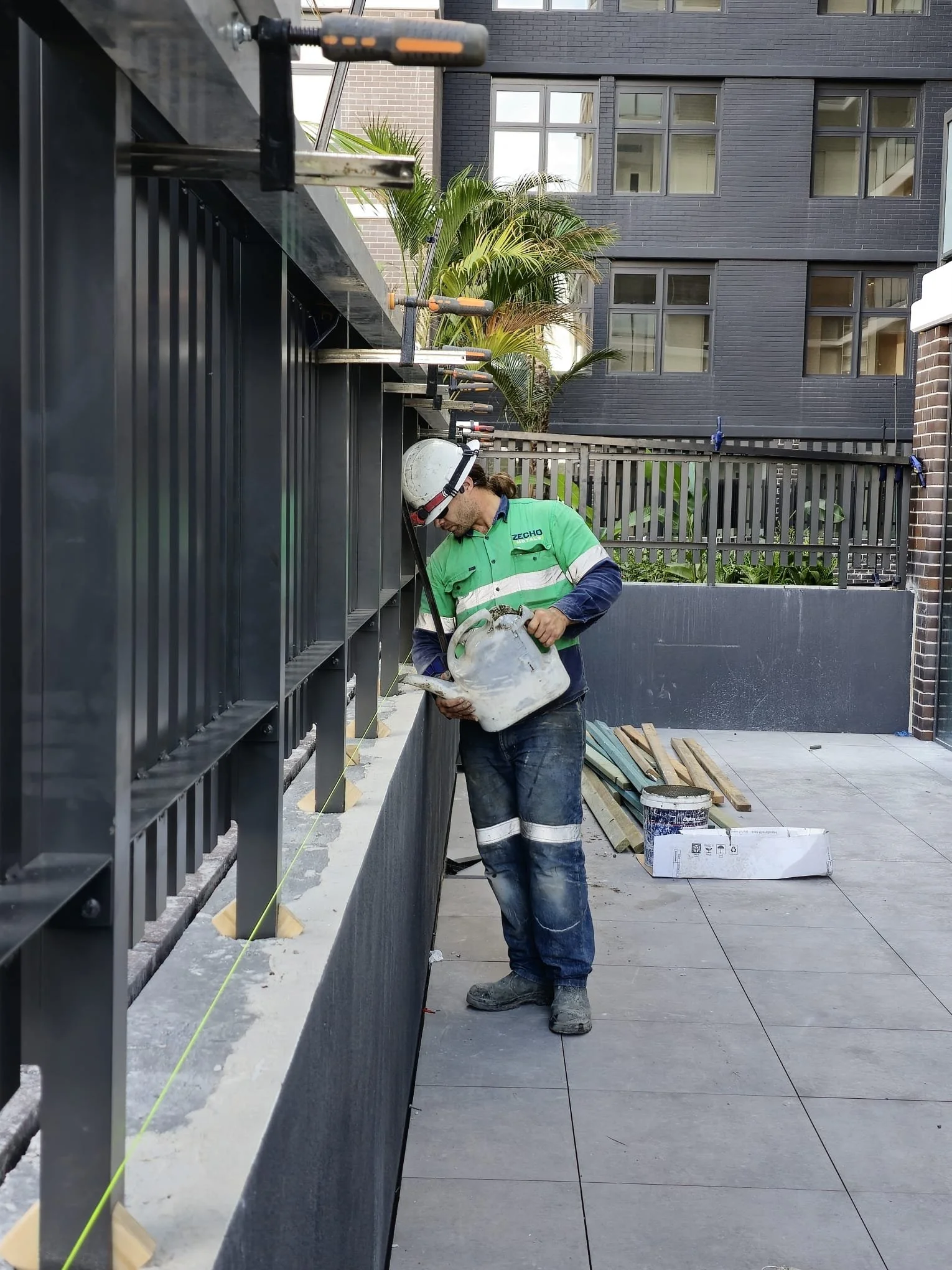 Zecho Stitch Grout Pour Fencing