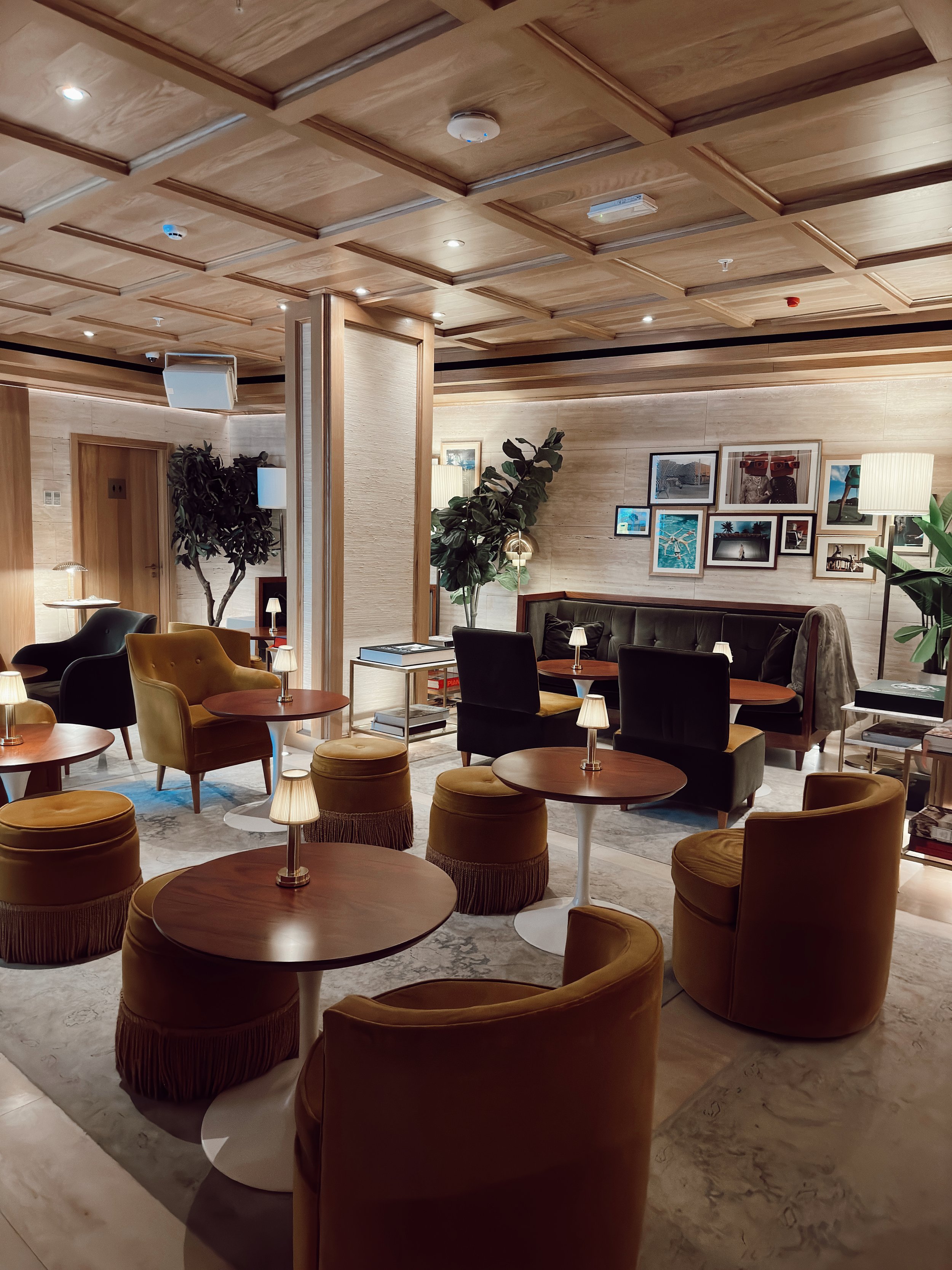 Browns Avenue Hotel - Lisbon, Portugal