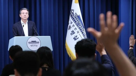 🇰🇷🇺🇸 Korea–U.S. Trade Pact: Symbolic Resistance, Strategic Retreat