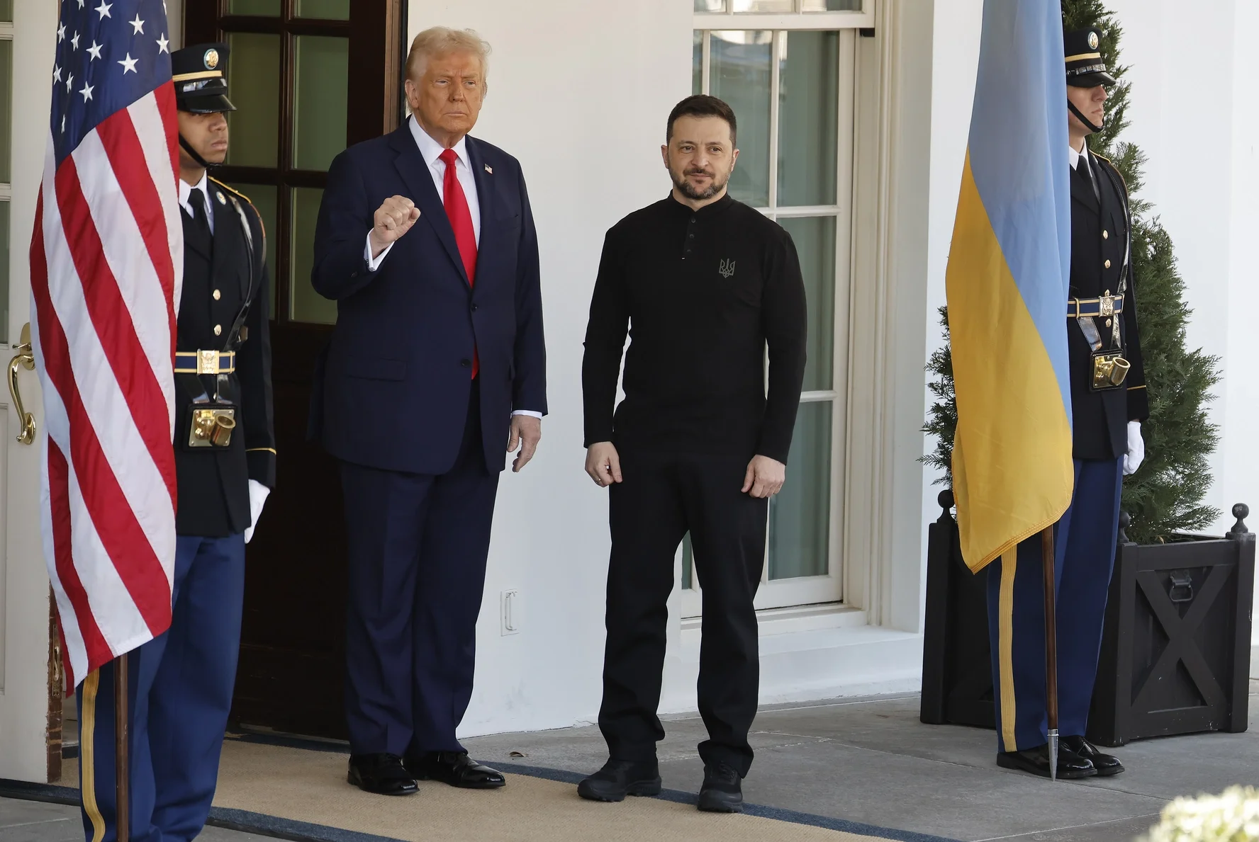 🟢 [Cumbre de Alaska: Reunión Trump–Putin vinculada a propuesta de alto el fuego y concesiones territoriales en Ucrania]