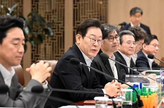🟡 [President Lee Orders Large-Scale Consolidation of Public Institutions]