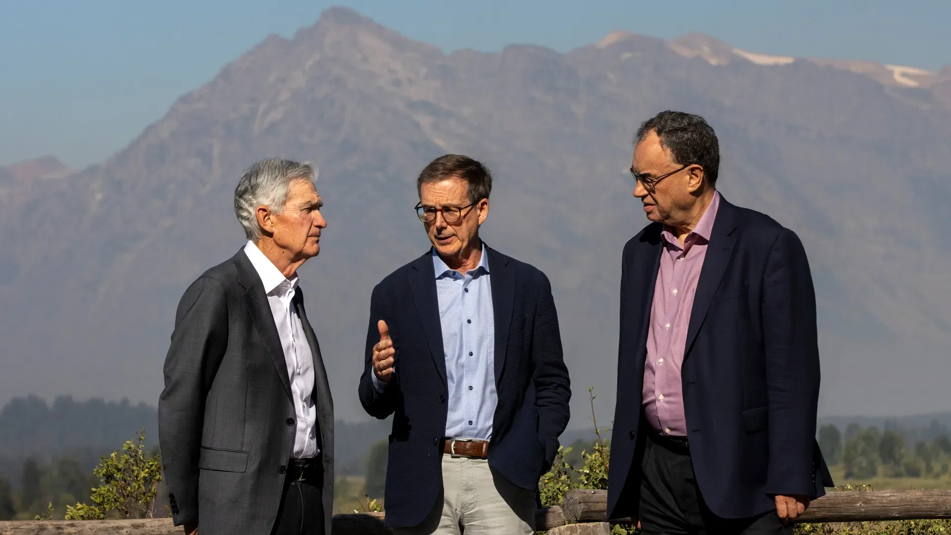 Jackson Hole 2025: El discurso de Powell y la política del realineamiento monetario