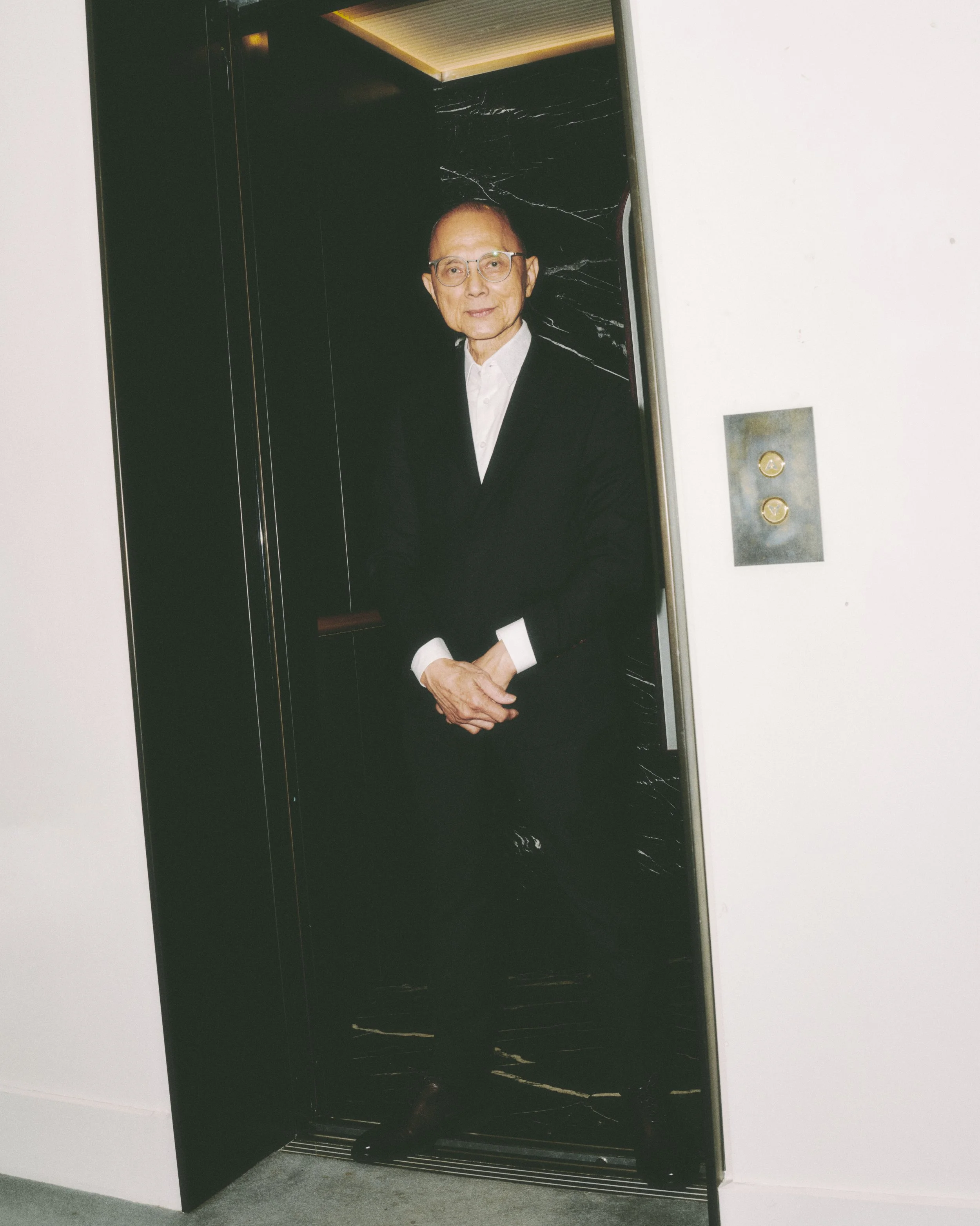 20260428_JIMMYCHOO0253 copy.jpg