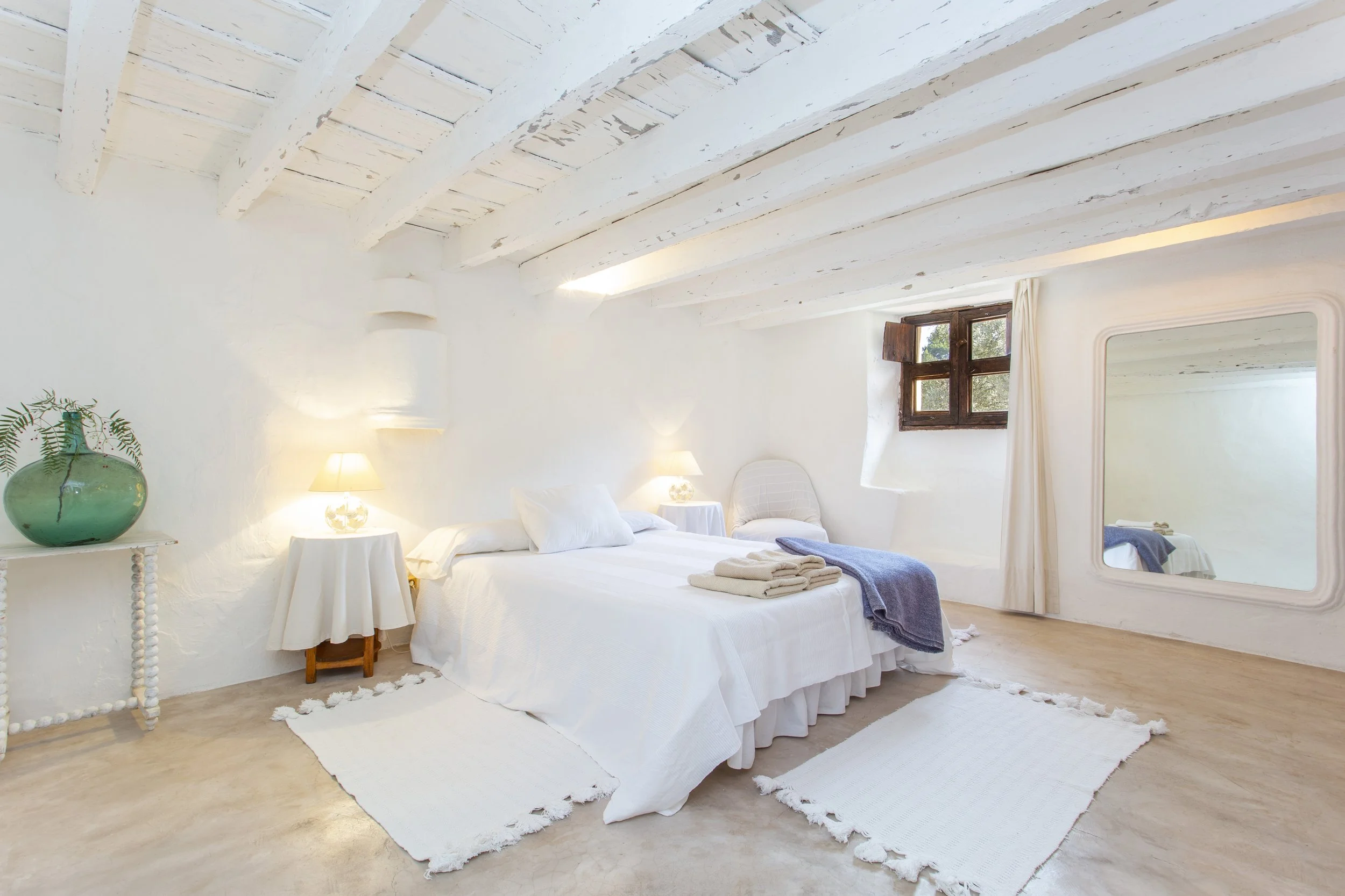 Blanco 3 - Small.jpg