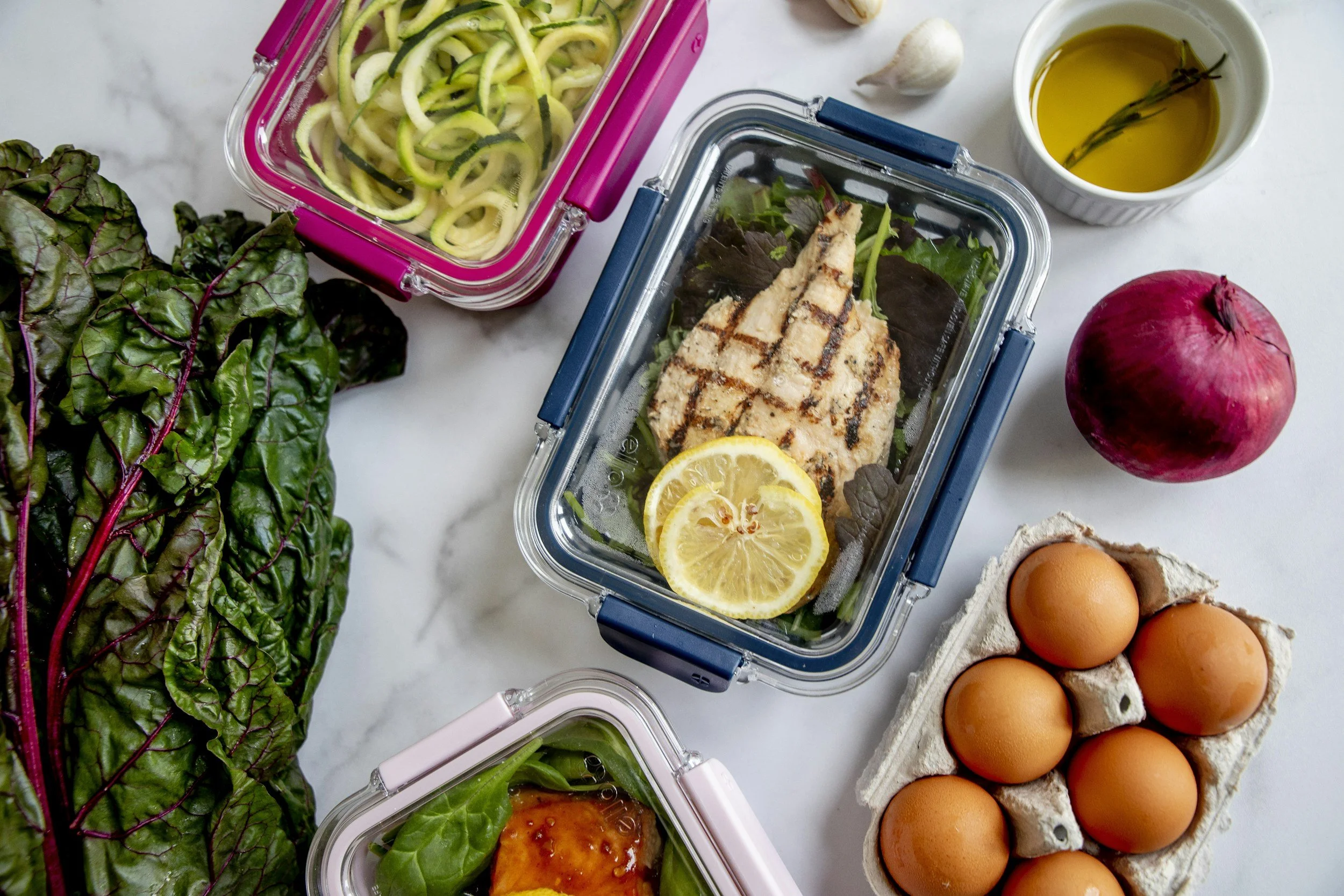 Meal prepped chicken with lemon