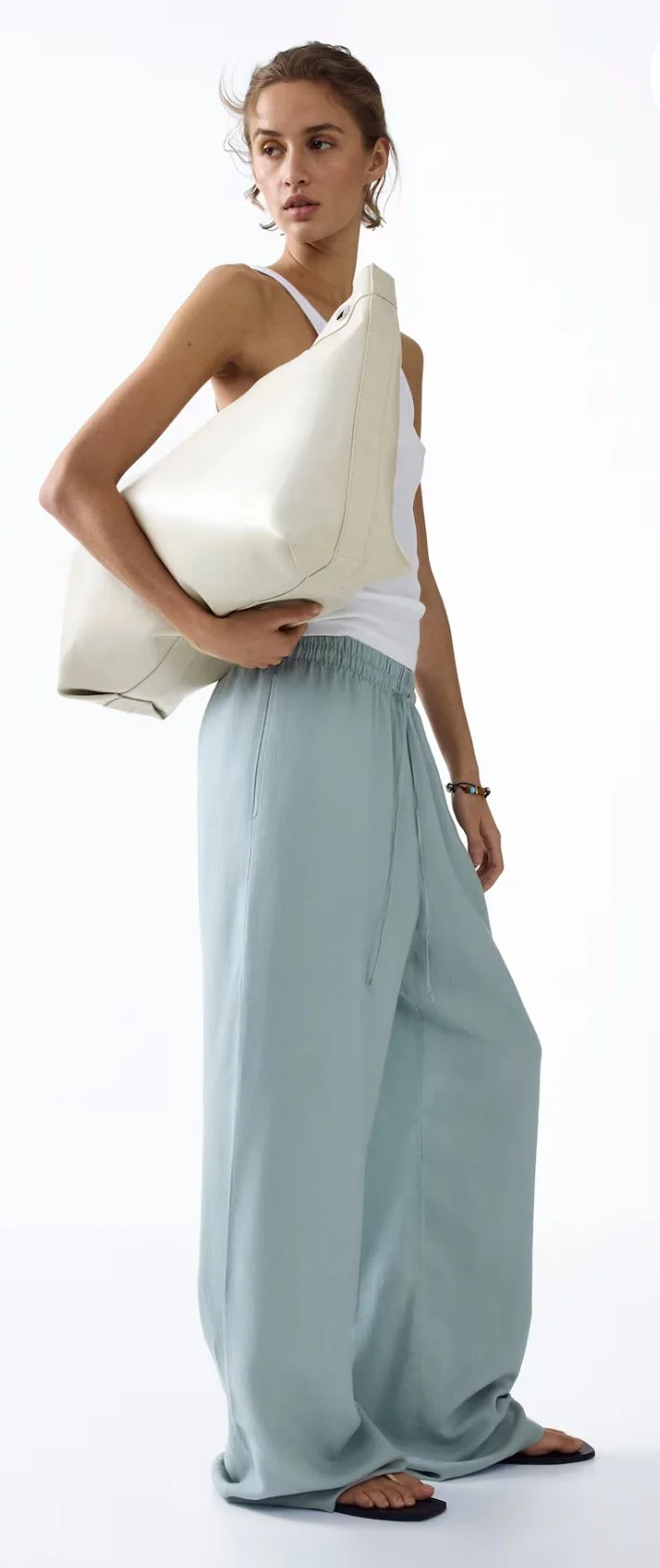 H&amp;M £23