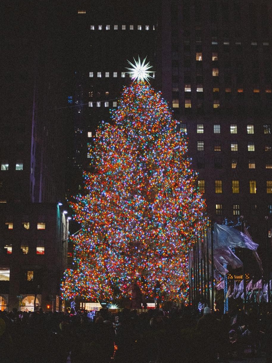 New York at Christmas 🎄✨

If New York has been on your list for Christmas, these are some of the best options I&rsquo;ve put together for 16th&ndash;20th December 2026, flying direct from Dublin (huge perk flying from Dublin - USA pre clearance).

I