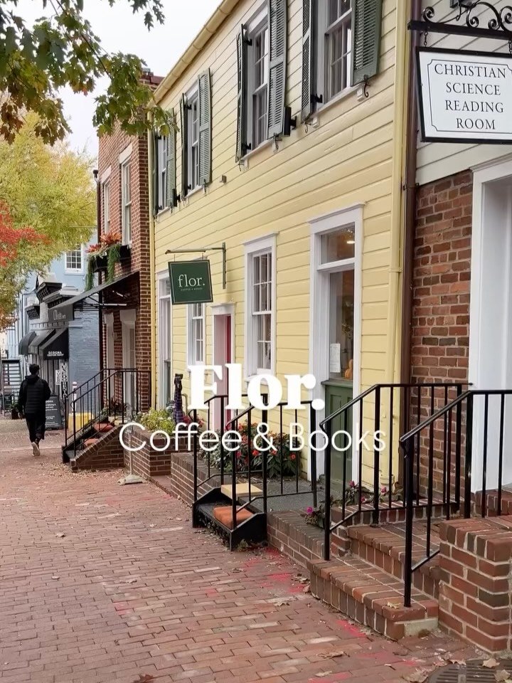 Happy Sunday Flor family! With Mercury Retrograde officially starting today, we hope this reflection can help you slow down and stay grounded through it✨
Journal prompt: what belief, plan, or habit am I being asked to slow down and refine, rather tha