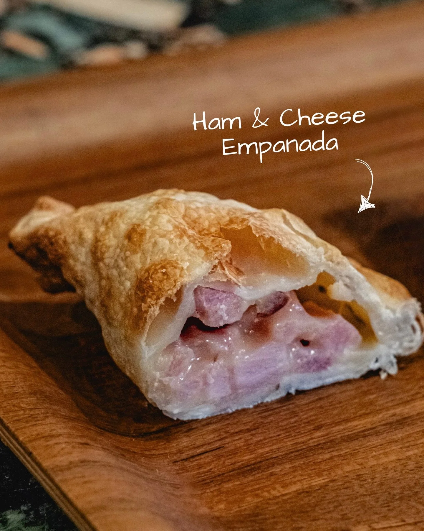 It's national Empanada day 🥟🥟
Aka our favorite day of the year! Celebrate with us by trying our handmade empanadas, made in store every day! 
Which is your favorite 👇👇👇