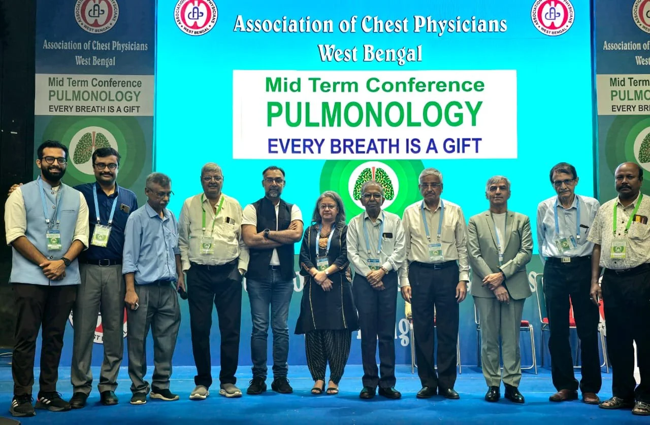 Dr. Ayush Goel is conducting hands-on training and leading case-based discussions at ACPCON 2025 on Interventional Pulmonology, ILD, and pulmonary infections.