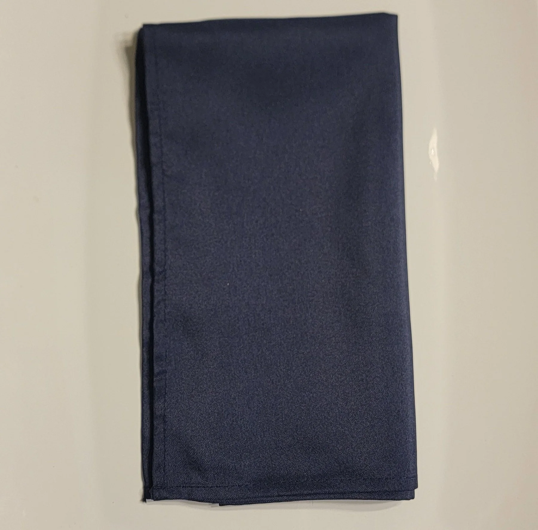 Navy Blue Polyester Cloth Napkins •
19.25" x 19.25" •
Quantity in Stock: 50