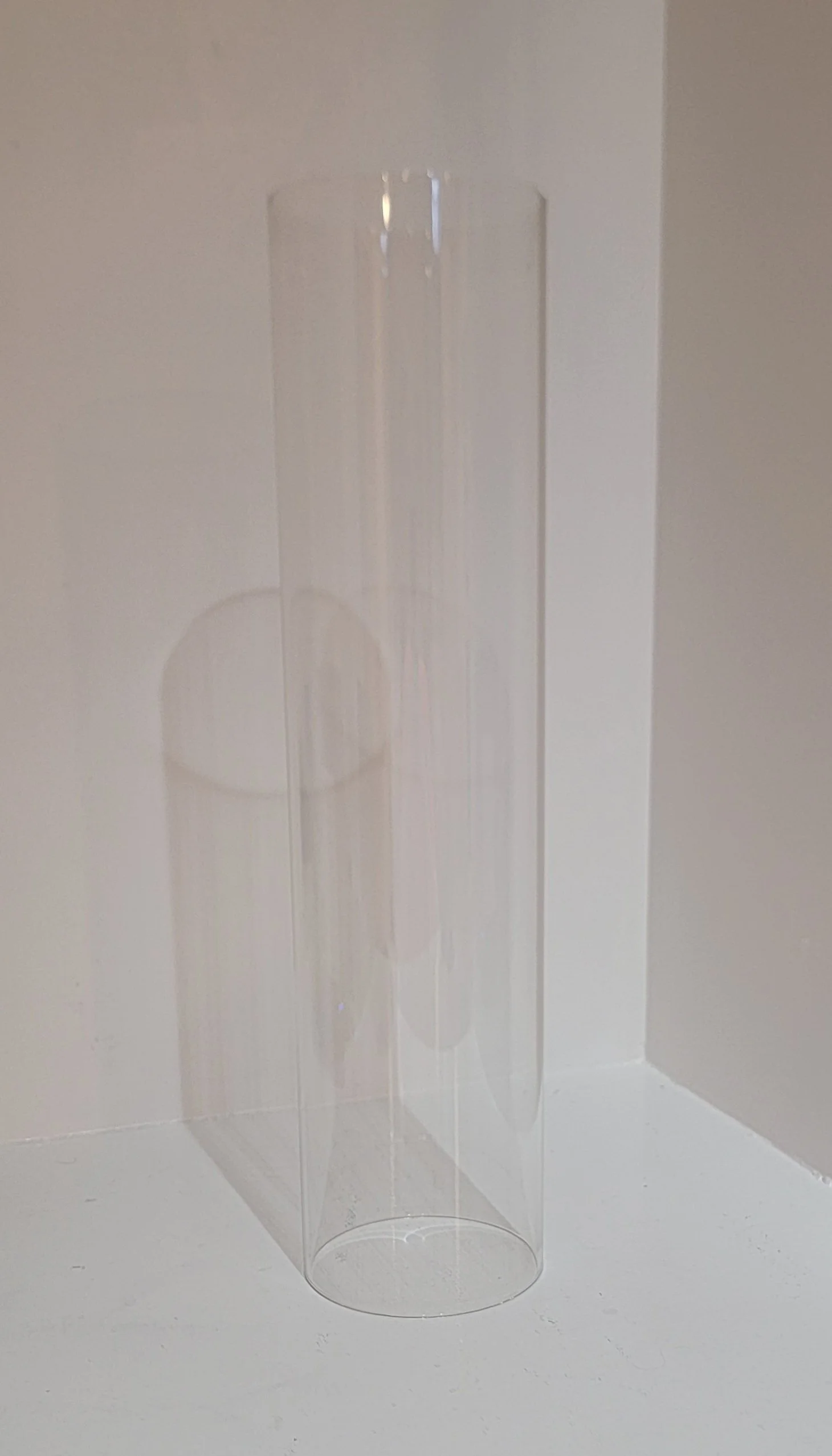 Baseless Hurricane Glass 16" Tall (4" diameter) | Quantity in Stock: 12