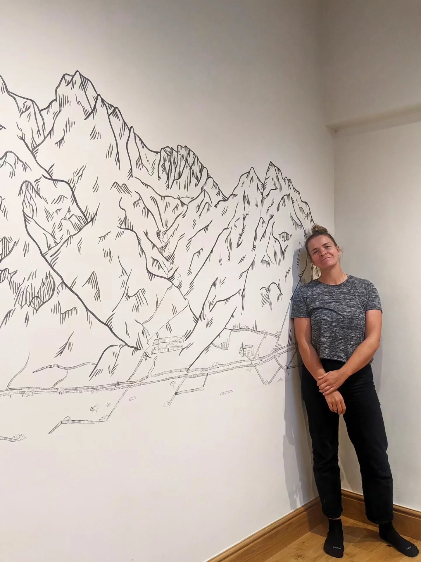 Would you get a mural in your dining room...? 

&quot;Lorna was a pleasure to work with. She's flexible, trustworthy and reliable. Her creativity and attention to detail throughout the design process meant she went above and beyond our brief. We are 