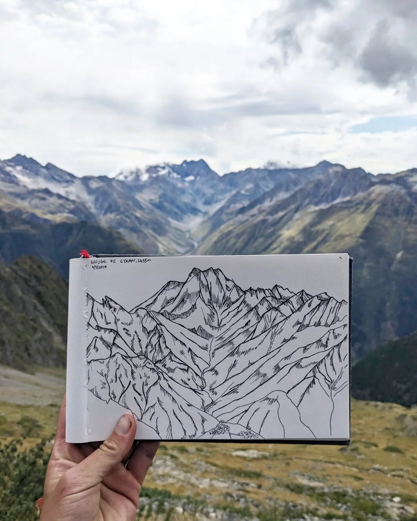 Art has taken a back seat lately as all my energy has been going into my Mountain Leader qualification (which I just passed!! 🙌🙌).

I went for this qual to mainly get into expedition work but a big part of me is also thinking about outdoor art days