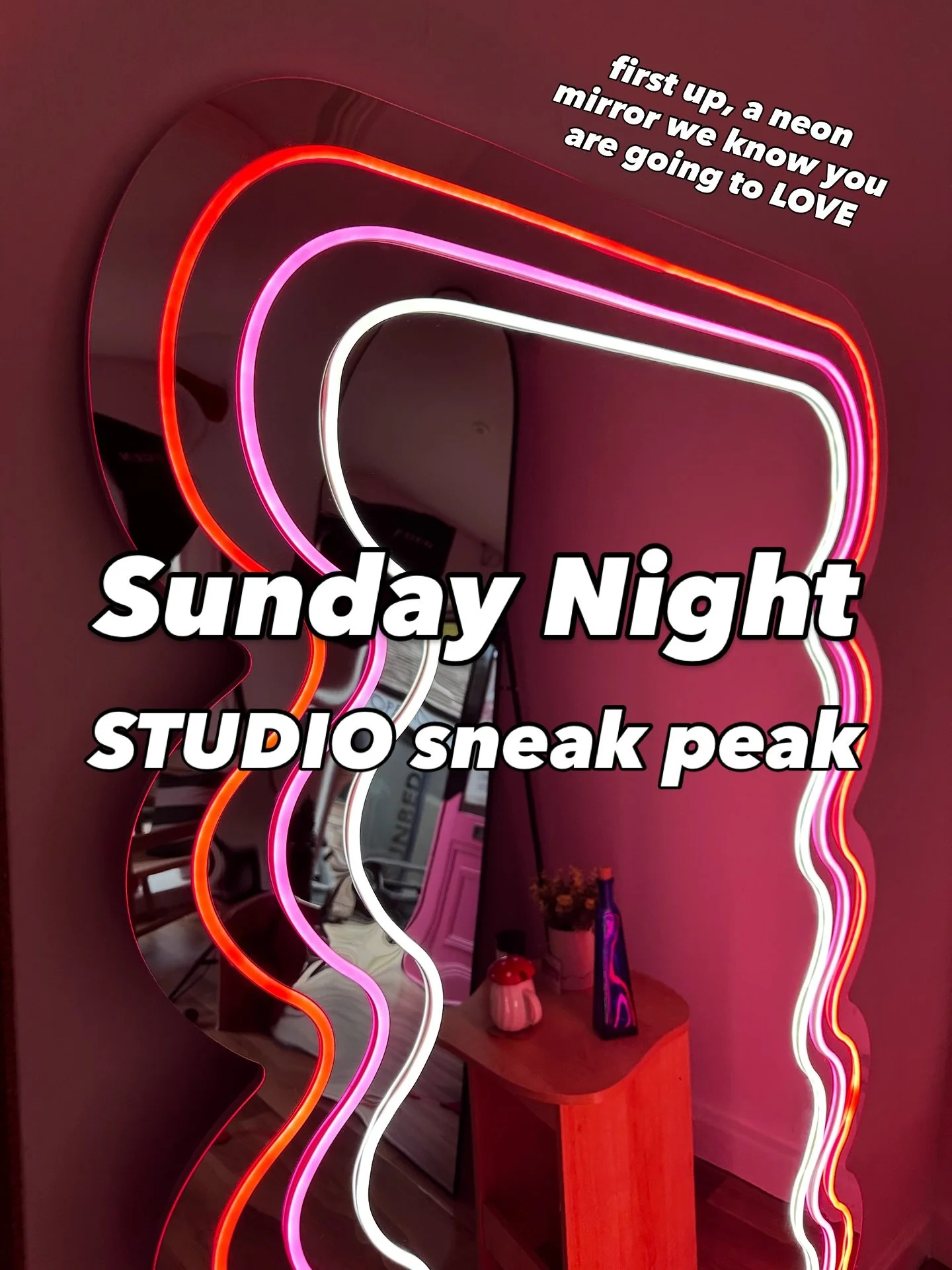 A first look at the studio?! Yes please 😍

Wow it&rsquo;s been a busyyyyyy weekend at @pausecreativestudios 😅 but the studio is coming together nicely and we&rsquo;re so excited for the full reveal very soon!

But for now here&rsquo;s an exclusive 