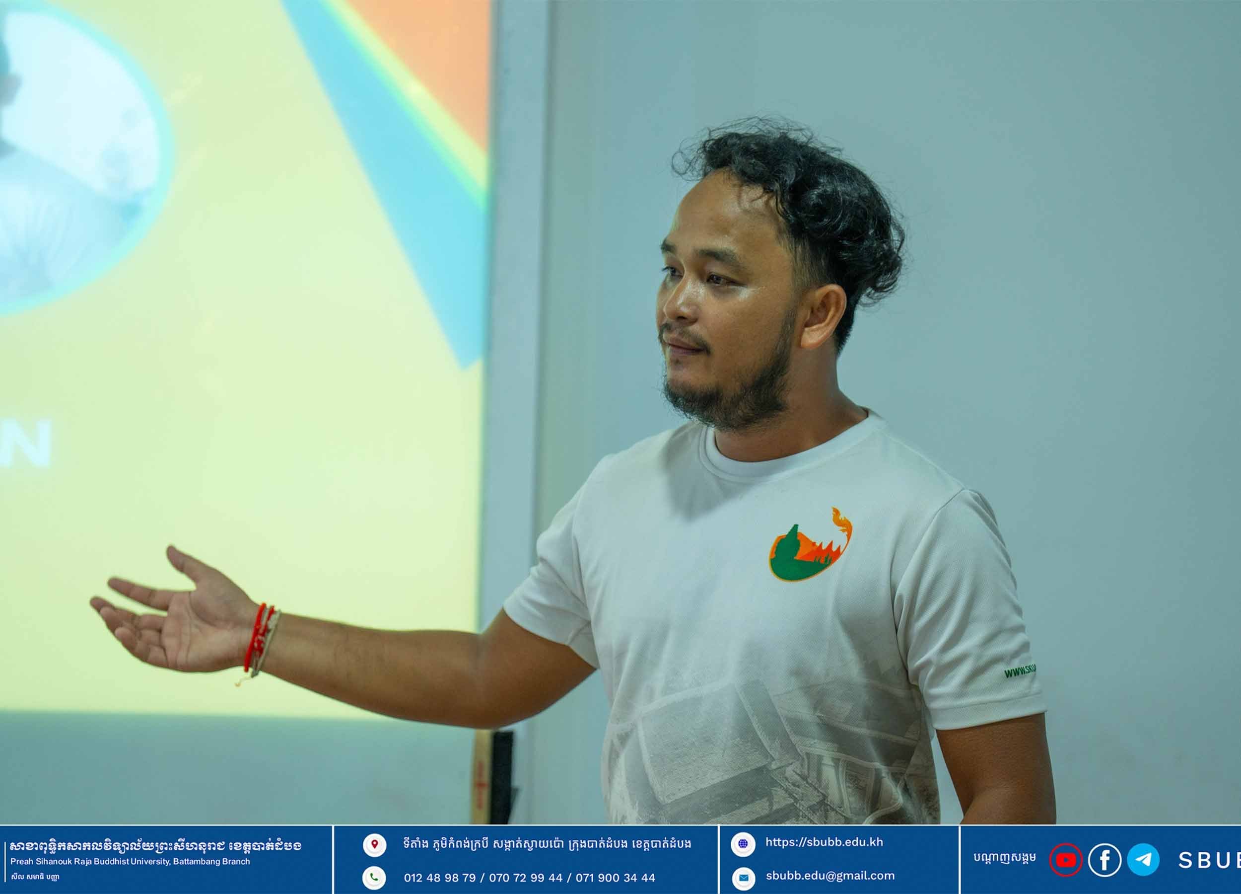Guiding sharing session at the Buddhist University of Battambang