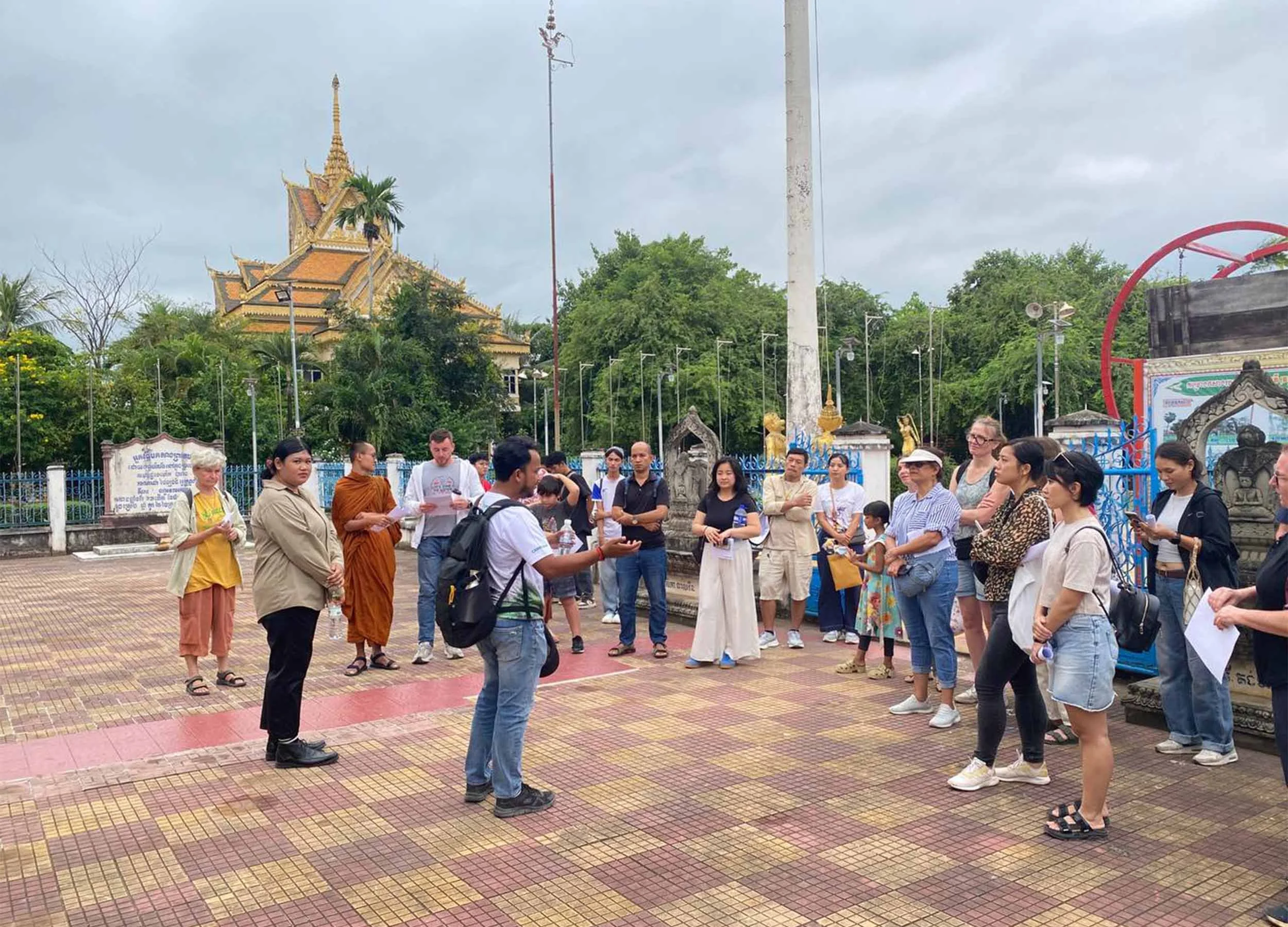 Guests joining our Battambang heritage walk tour in Battambang city.