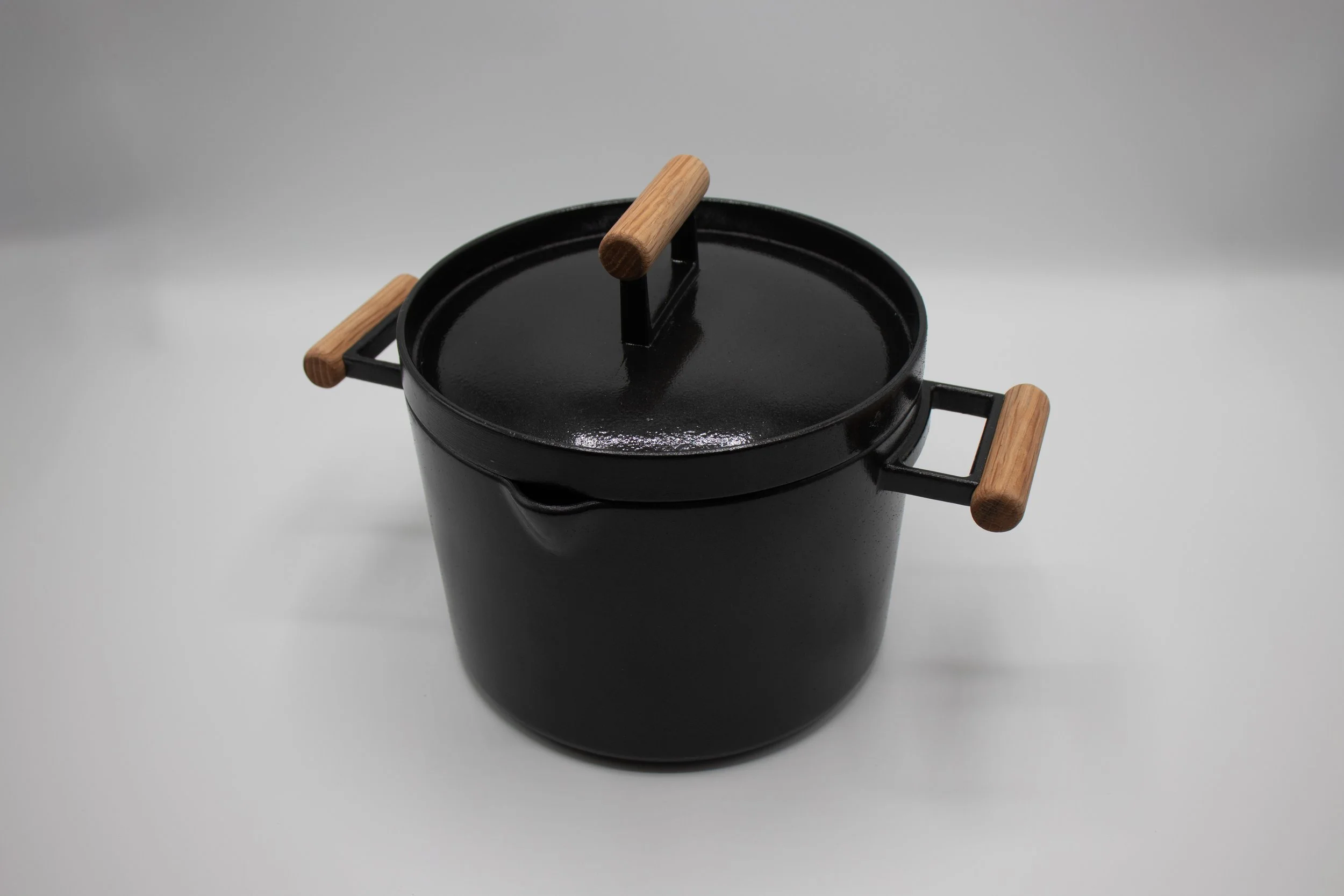 Stock Pot w Lid.jpg