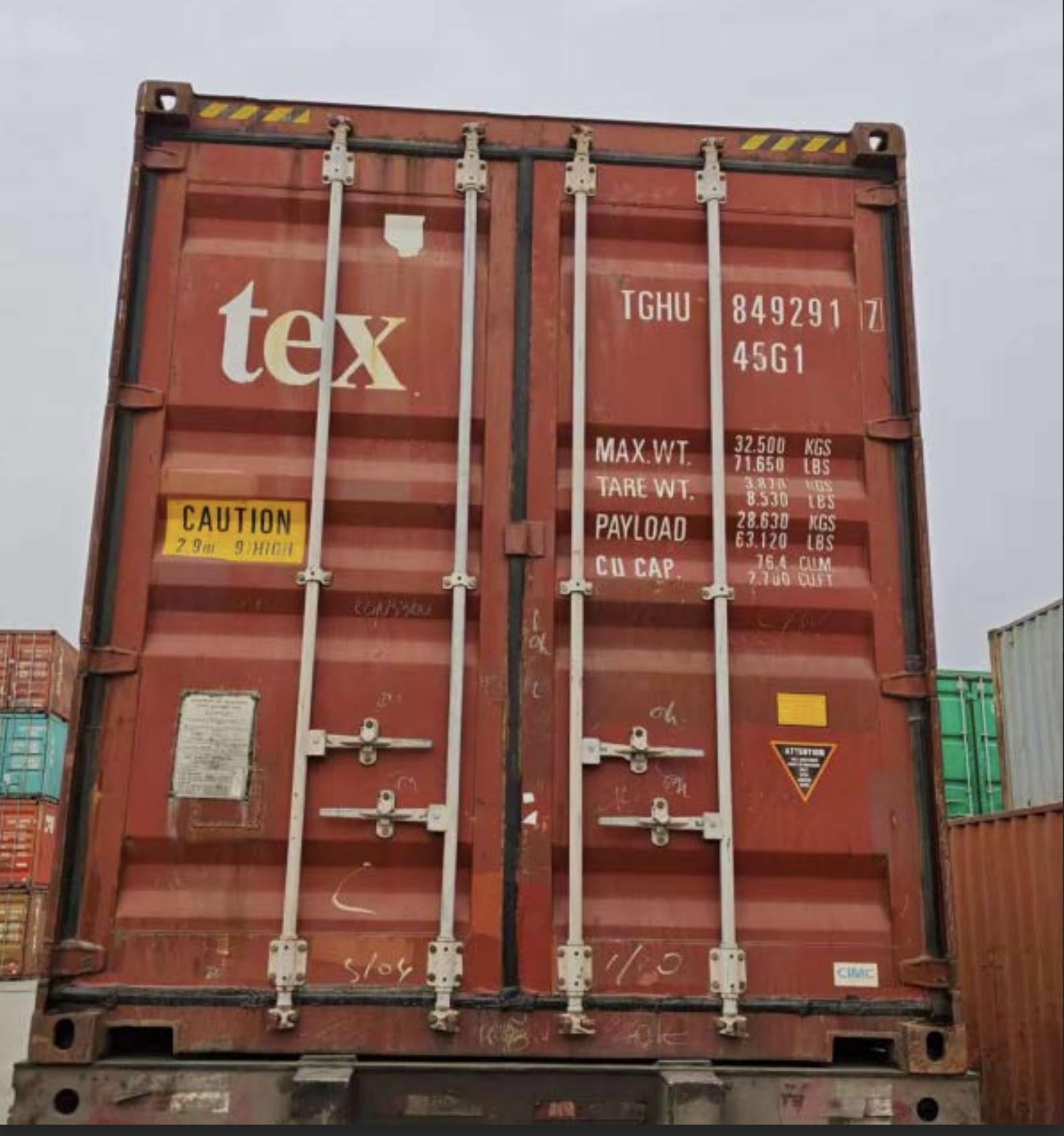 Affordable 40ft shipping containers (5 Units available)