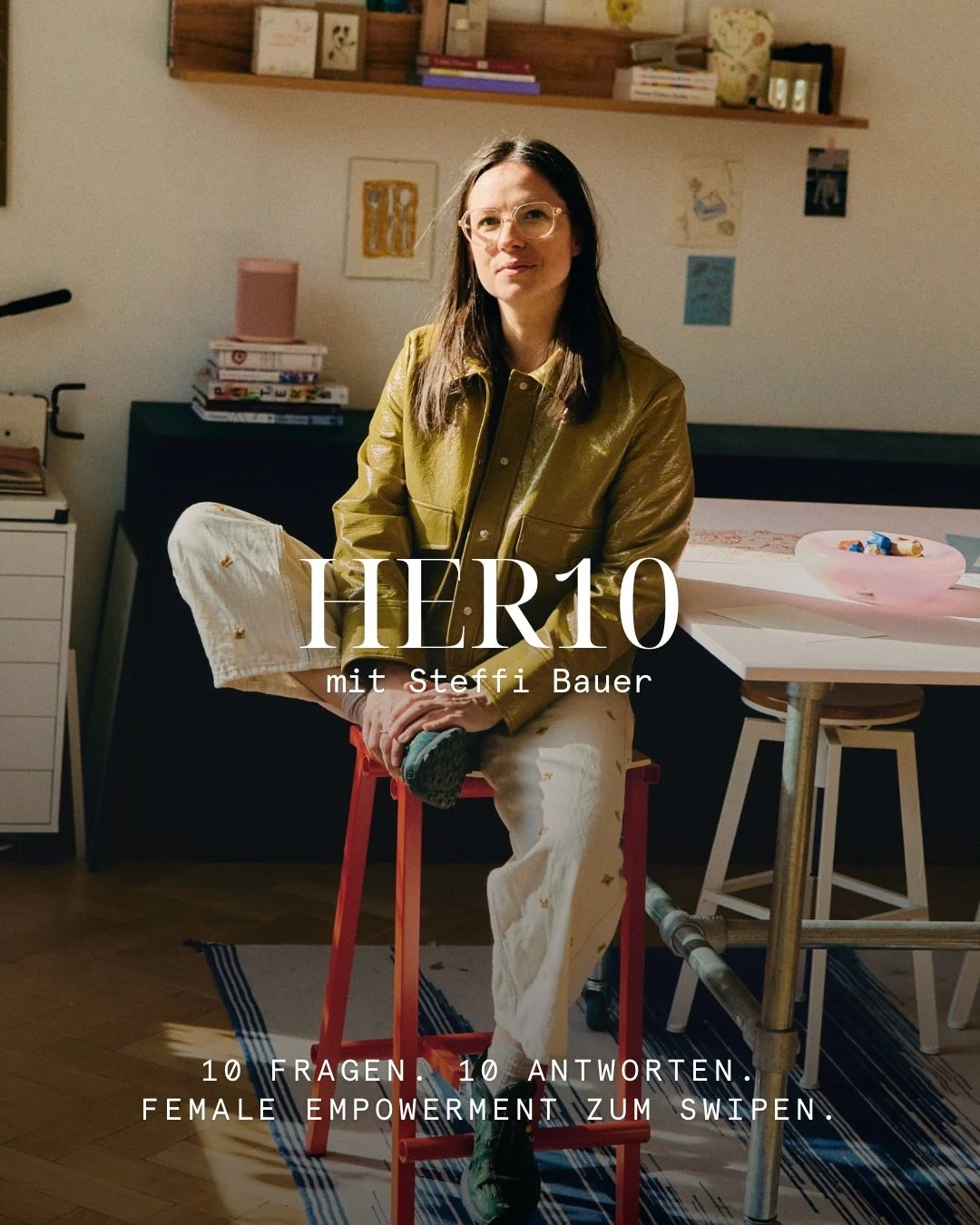 @steffibauer_ ist Textildesignerin, Illustratorin und Mama aus M&uuml;nchen. Mit einem Hintergrund in Modedesign und Grafikdesign entwickelt sie Kunstwerke f&uuml;r internationale Kunden &ndash; darunter HAY, Kvadrat, Fritz Hansen, Reform und Vogue G