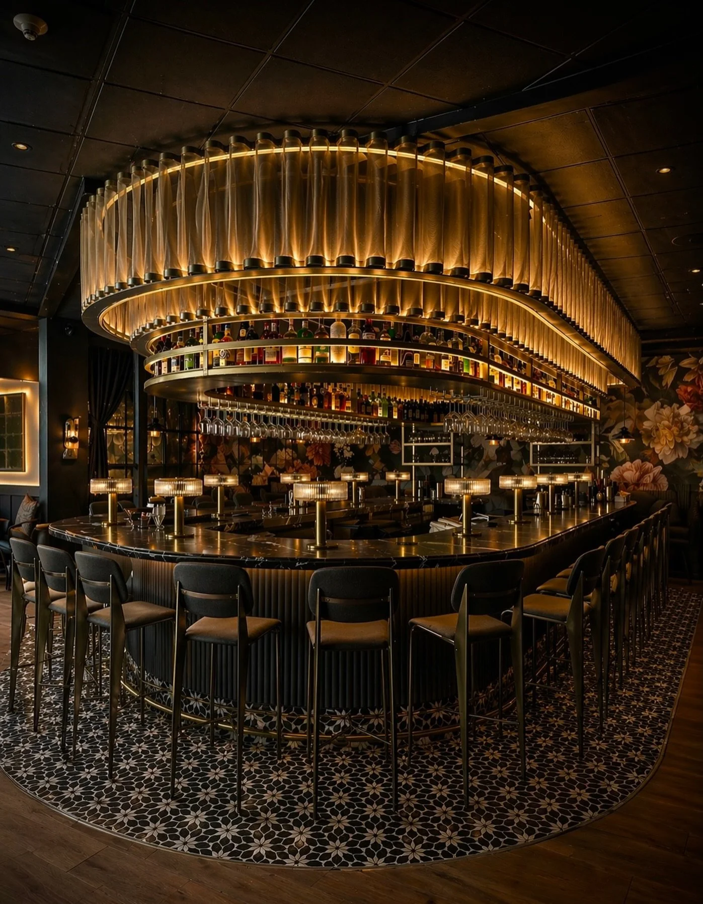 She&rsquo;s open ✨

The new bar at Sophia Wilmette is ready for you.
Pull up a seat, stay a little longer, and let us pour you something you didn&rsquo;t know you needed.

A little moodier, a little more elevated, and even more reasons to come back. 
