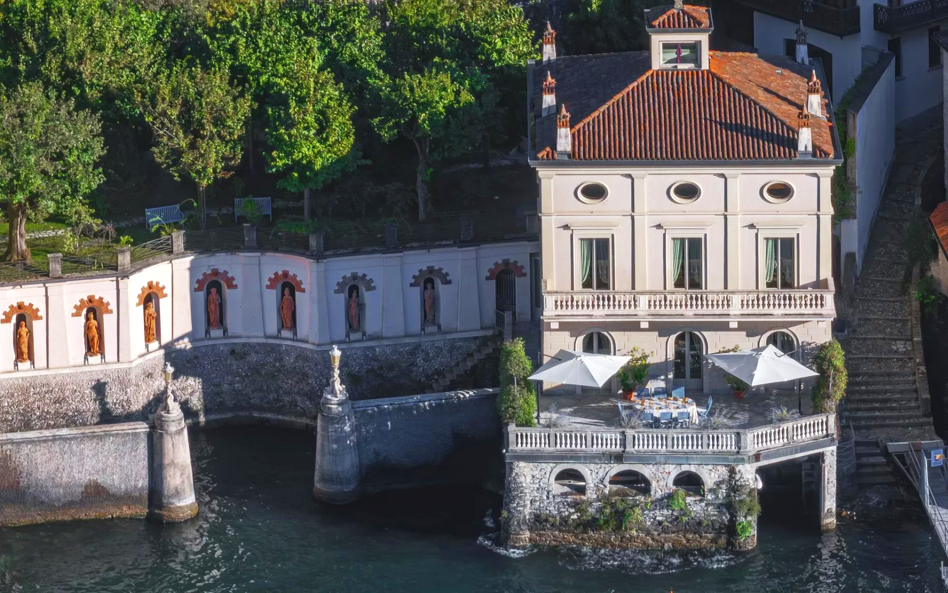 lake-como-villa-blevio-two-exteriors.png
