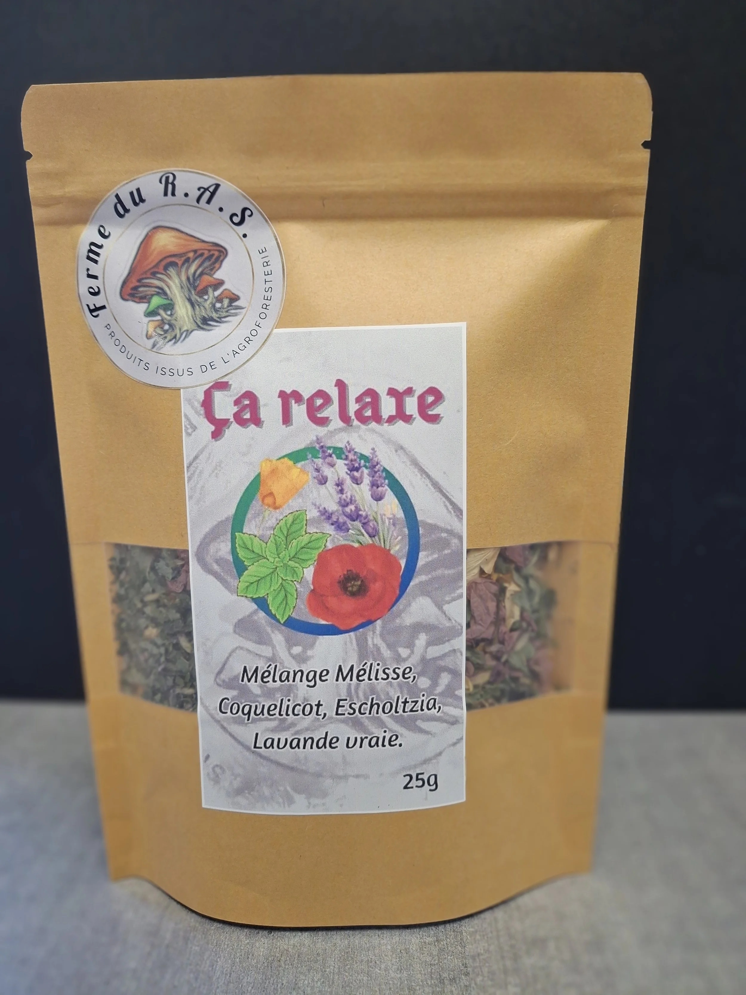 T CA RELAXE.jpg