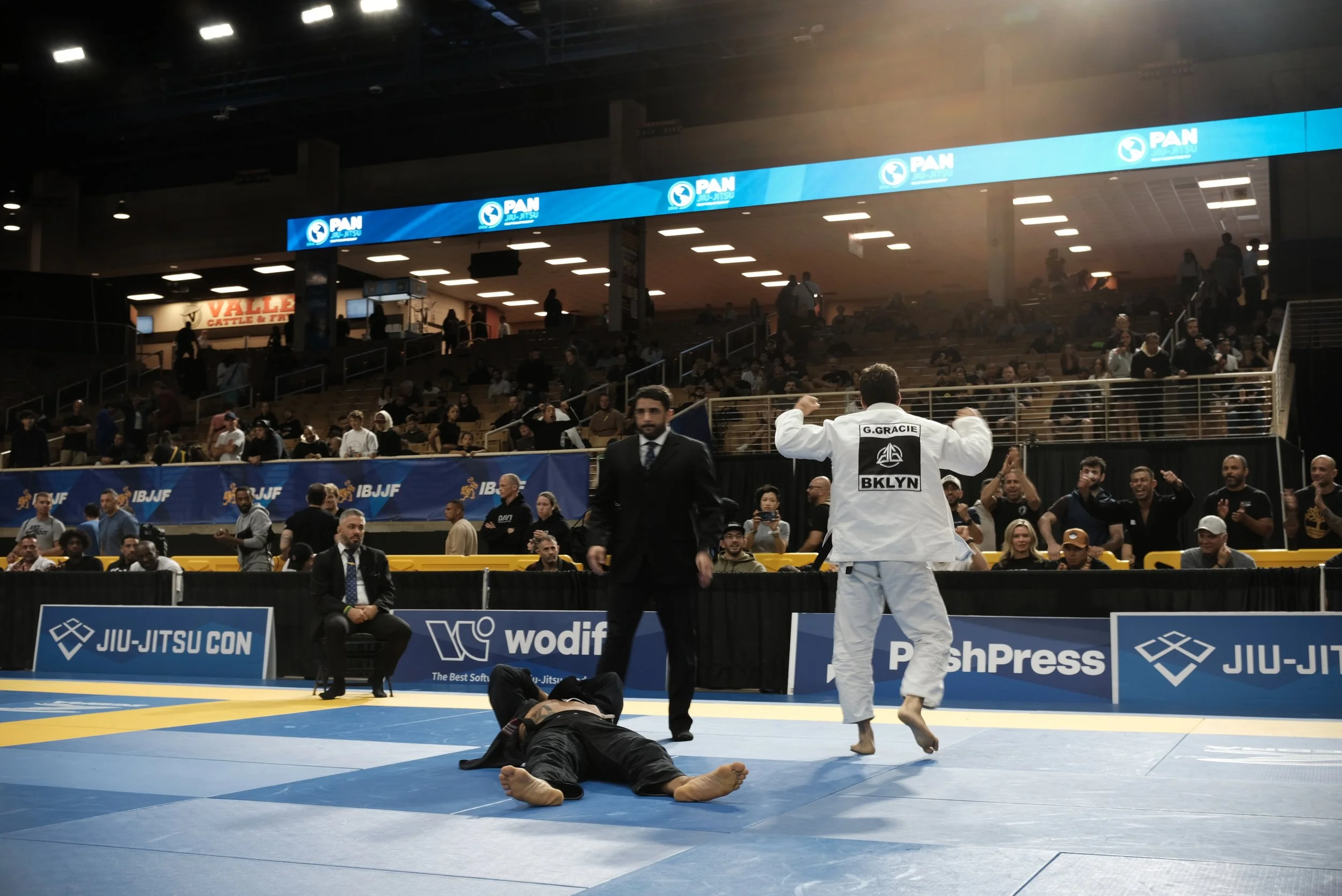 Gregor Gracie Academy - Performance Content
