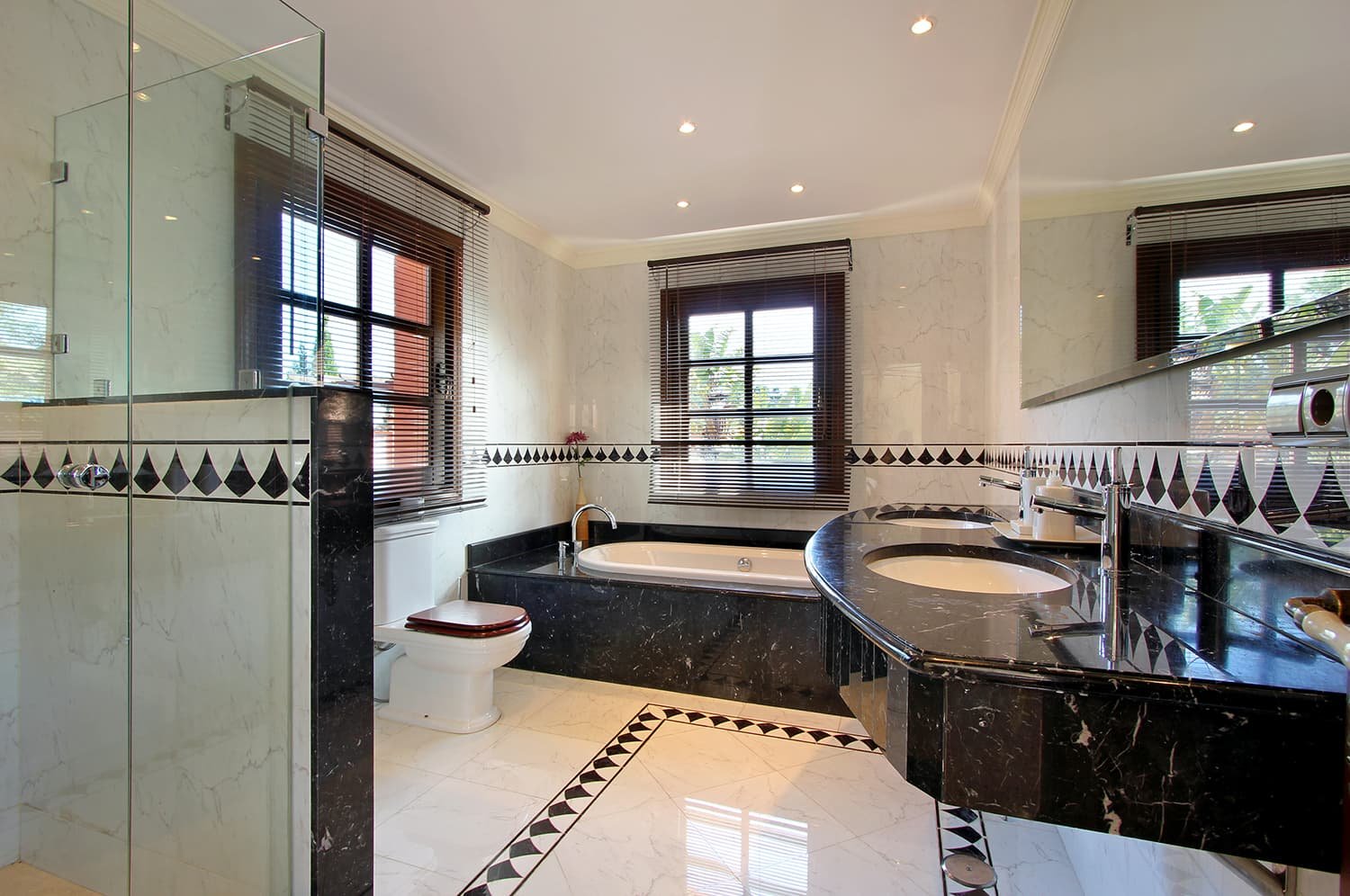 0090-CSB_Bedroom_3_Bathroom-pichi.jpg