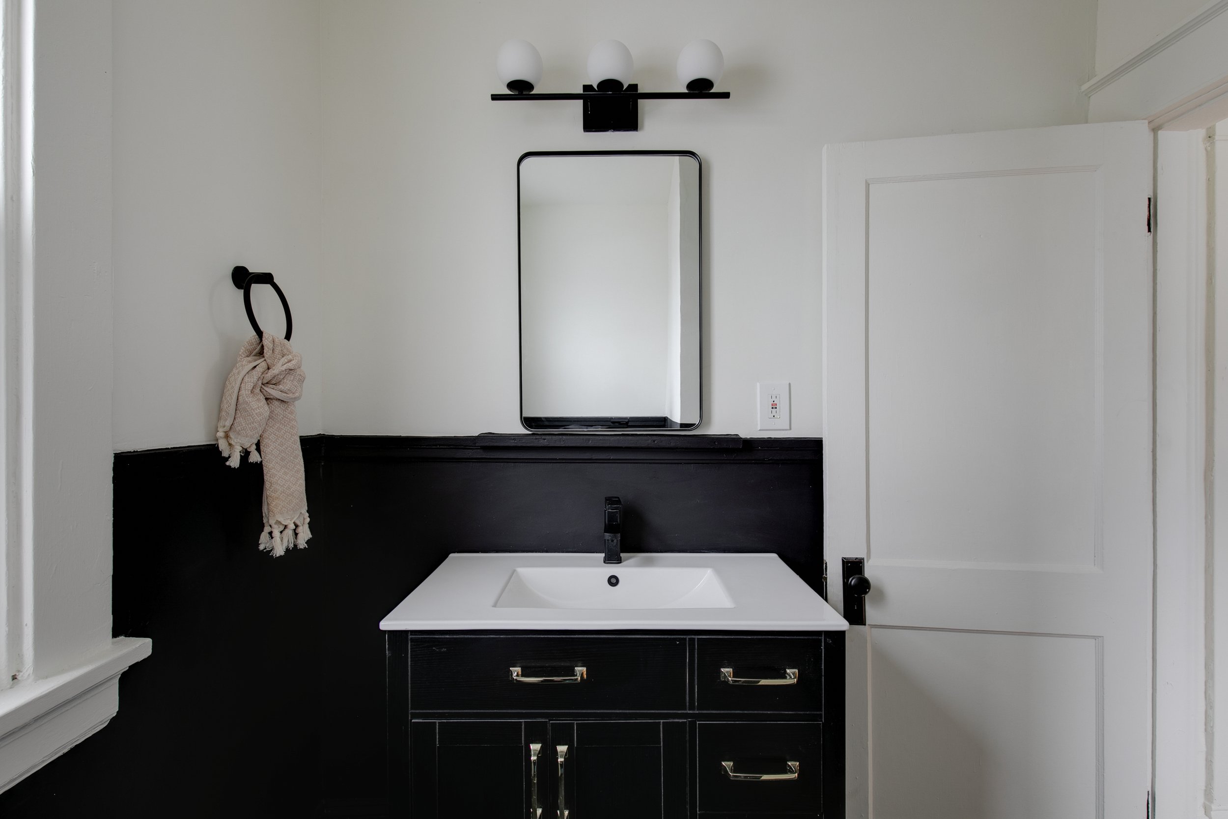 3205 Cliff Ave Interior (45 of 85).jpg