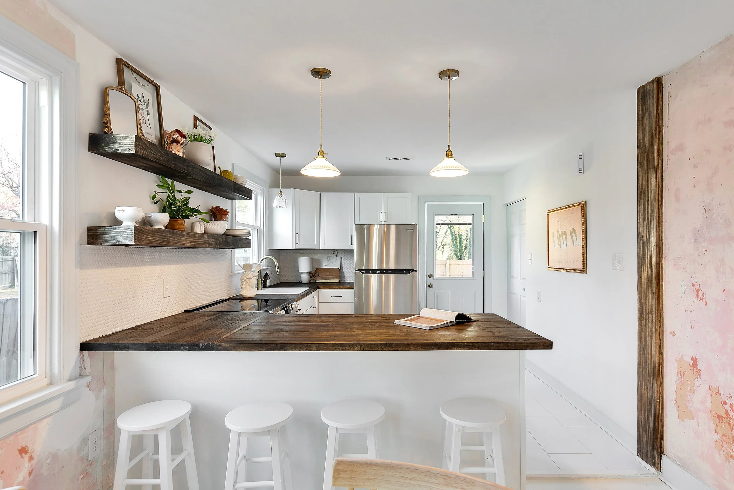 411 Patrick Ave (26 of 82).jpg