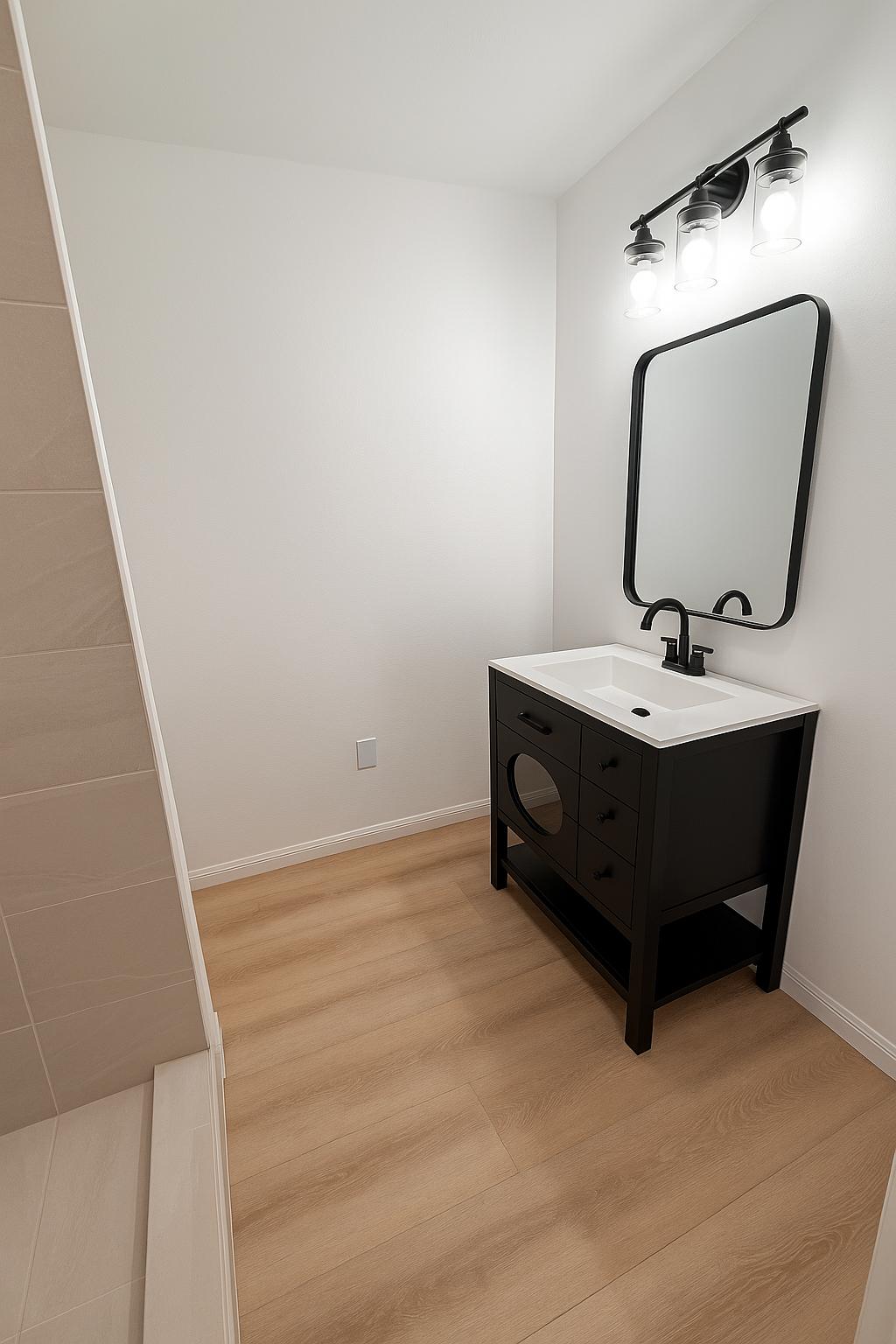 Common Bathroom 02 - Alachua House