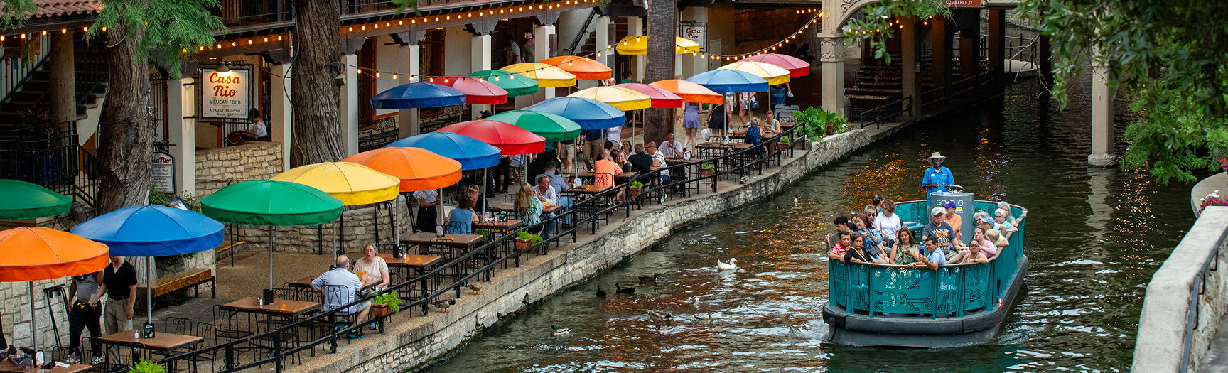 Casa Rio | Explore & Dine Riverside